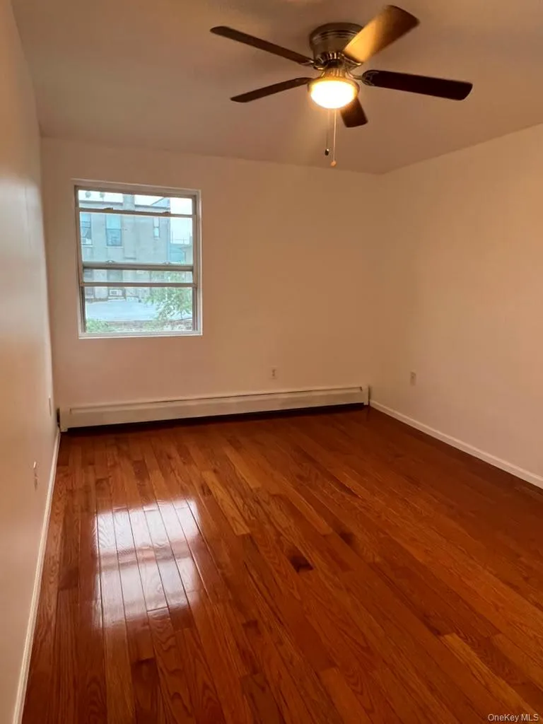 670 Schenck Avenue, New York, NY, 3 Bedrooms Bedrooms, 7 Rooms Rooms,2 BathroomsBathrooms,Residential Lease,For Rent,Schenck,0,1027394 670 Schenck Avenue, New York, NY, 3 Bedrooms Bedrooms, 7 Rooms Rooms,2 BathroomsBathrooms,Residential Lease,For Rent,Schenck,0,1027394