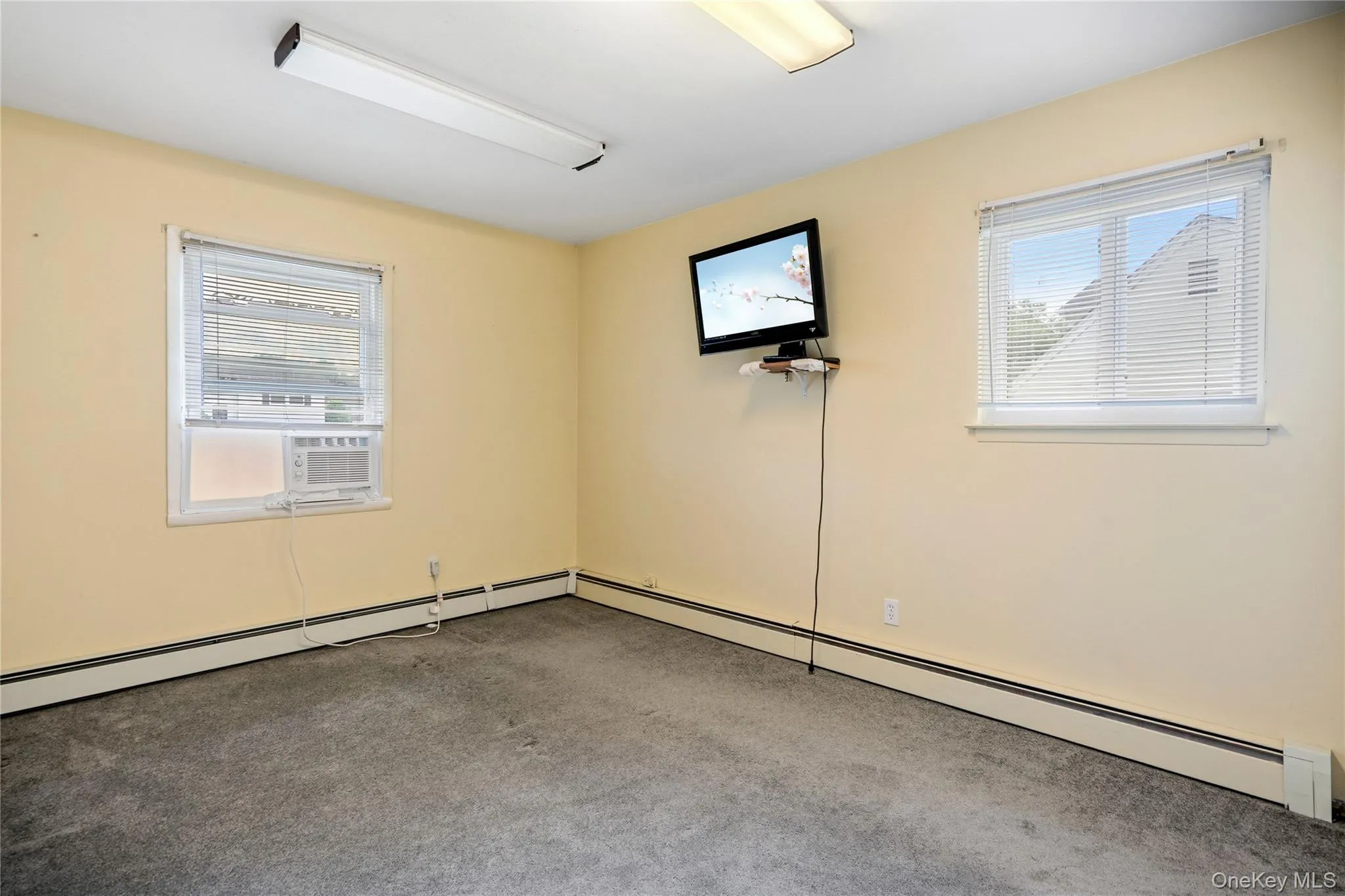 86 Cirrus Road, Islip, NY, 3 Bedrooms Bedrooms, 6 Rooms Rooms,2 BathroomsBathrooms,Residential,For Rent,Cirrus,0,1027396 86 Cirrus Road, Islip, NY, 3 Bedrooms Bedrooms, 6 Rooms Rooms,2 BathroomsBathrooms,Residential,For Rent,Cirrus,0,1027396