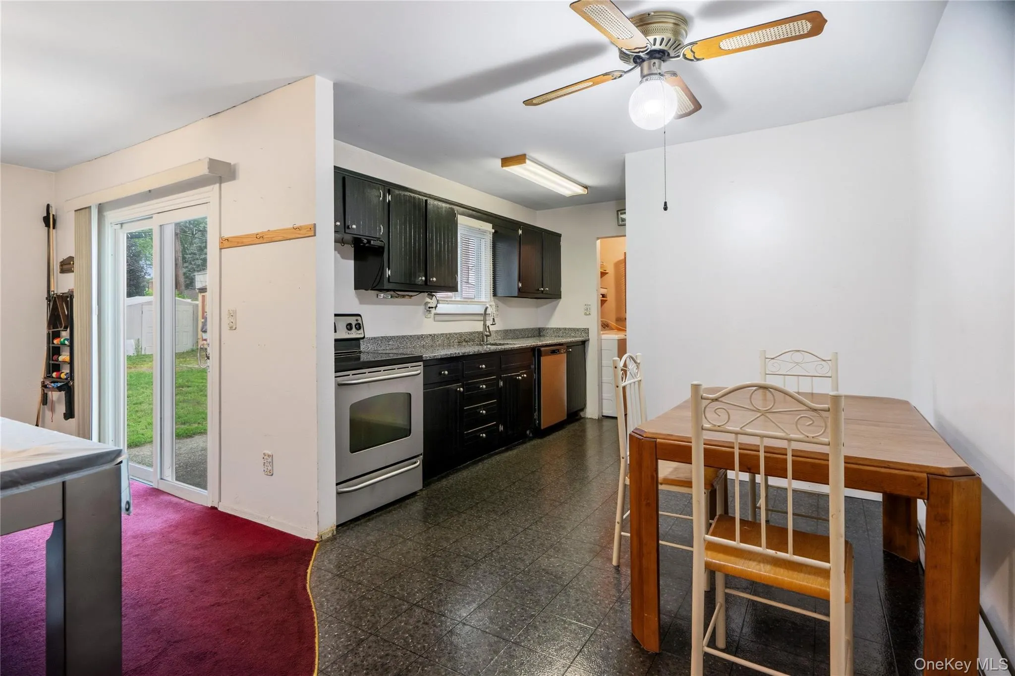 86 Cirrus Road, Islip, NY, 3 Bedrooms Bedrooms, 6 Rooms Rooms,2 BathroomsBathrooms,Residential,For Rent,Cirrus,0,1027396 86 Cirrus Road, Islip, NY, 3 Bedrooms Bedrooms, 6 Rooms Rooms,2 BathroomsBathrooms,Residential,For Rent,Cirrus,0,1027396