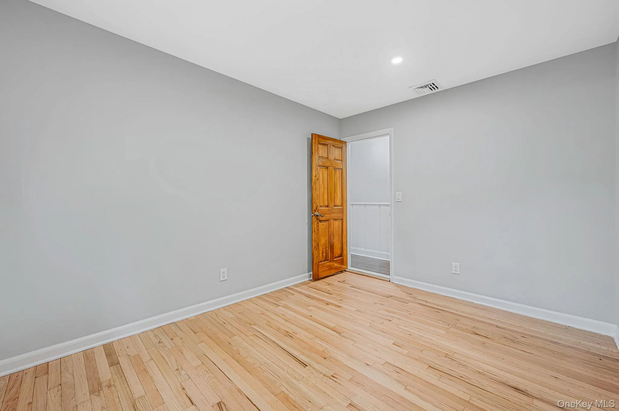 194 Phyllis Drive, Brookhaven, NY, 3 Bedrooms Bedrooms, 5 Rooms Rooms,2 BathroomsBathrooms,Residential,For Rent,Phyllis,0,1027403 194 Phyllis Drive, Brookhaven, NY, 3 Bedrooms Bedrooms, 5 Rooms Rooms,2 BathroomsBathrooms,Residential,For Rent,Phyllis,0,1027403