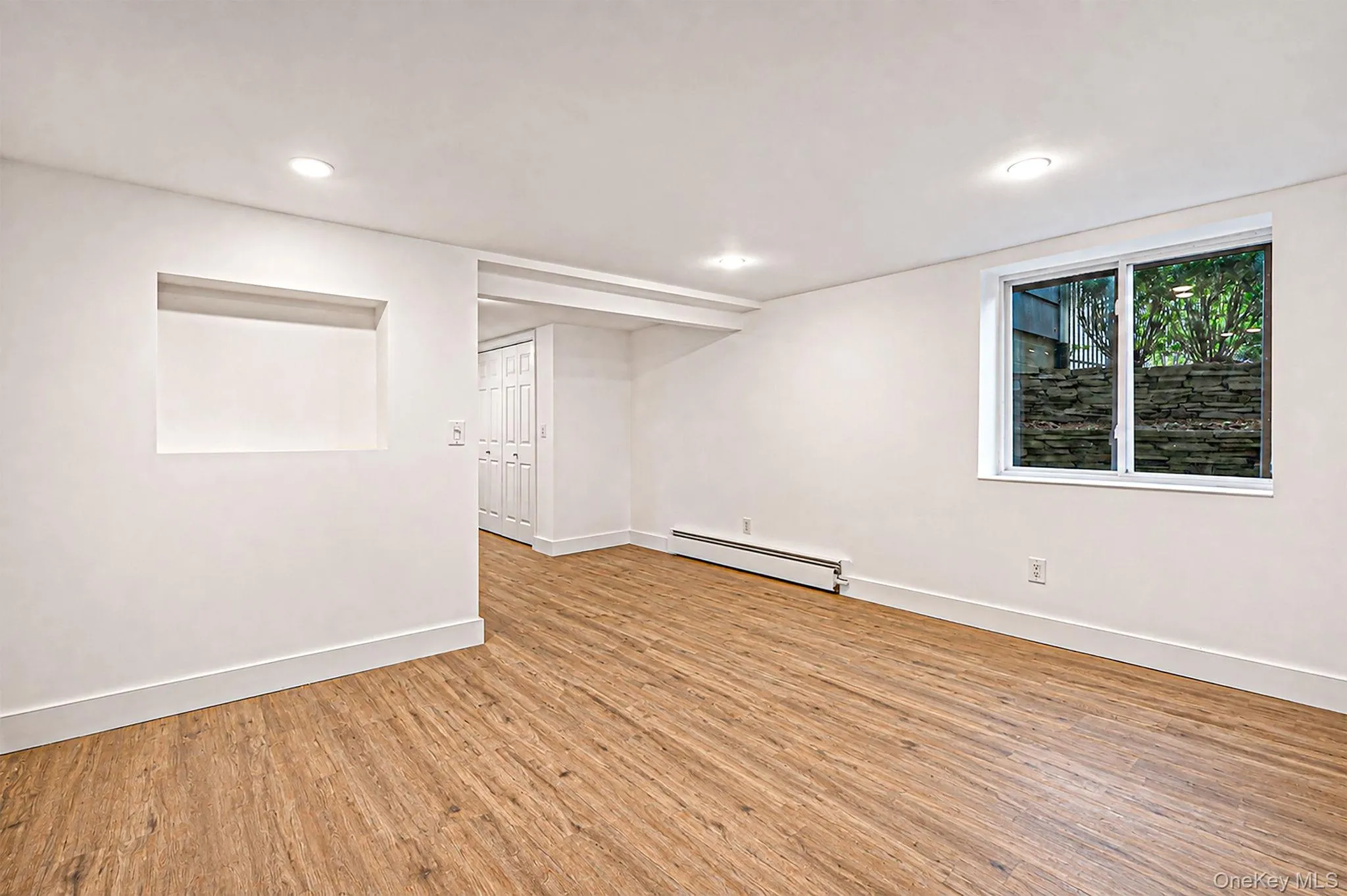194 Phyllis Drive, Brookhaven, NY, 3 Bedrooms Bedrooms, 5 Rooms Rooms,2 BathroomsBathrooms,Residential,For Rent,Phyllis,0,1027403 194 Phyllis Drive, Brookhaven, NY, 3 Bedrooms Bedrooms, 5 Rooms Rooms,2 BathroomsBathrooms,Residential,For Rent,Phyllis,0,1027403
