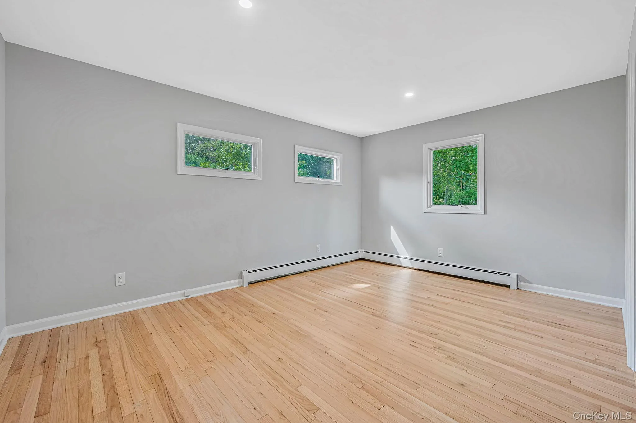 194 Phyllis Drive, Brookhaven, NY, 3 Bedrooms Bedrooms, 5 Rooms Rooms,2 BathroomsBathrooms,Residential,For Rent,Phyllis,0,1027403 194 Phyllis Drive, Brookhaven, NY, 3 Bedrooms Bedrooms, 5 Rooms Rooms,2 BathroomsBathrooms,Residential,For Rent,Phyllis,0,1027403