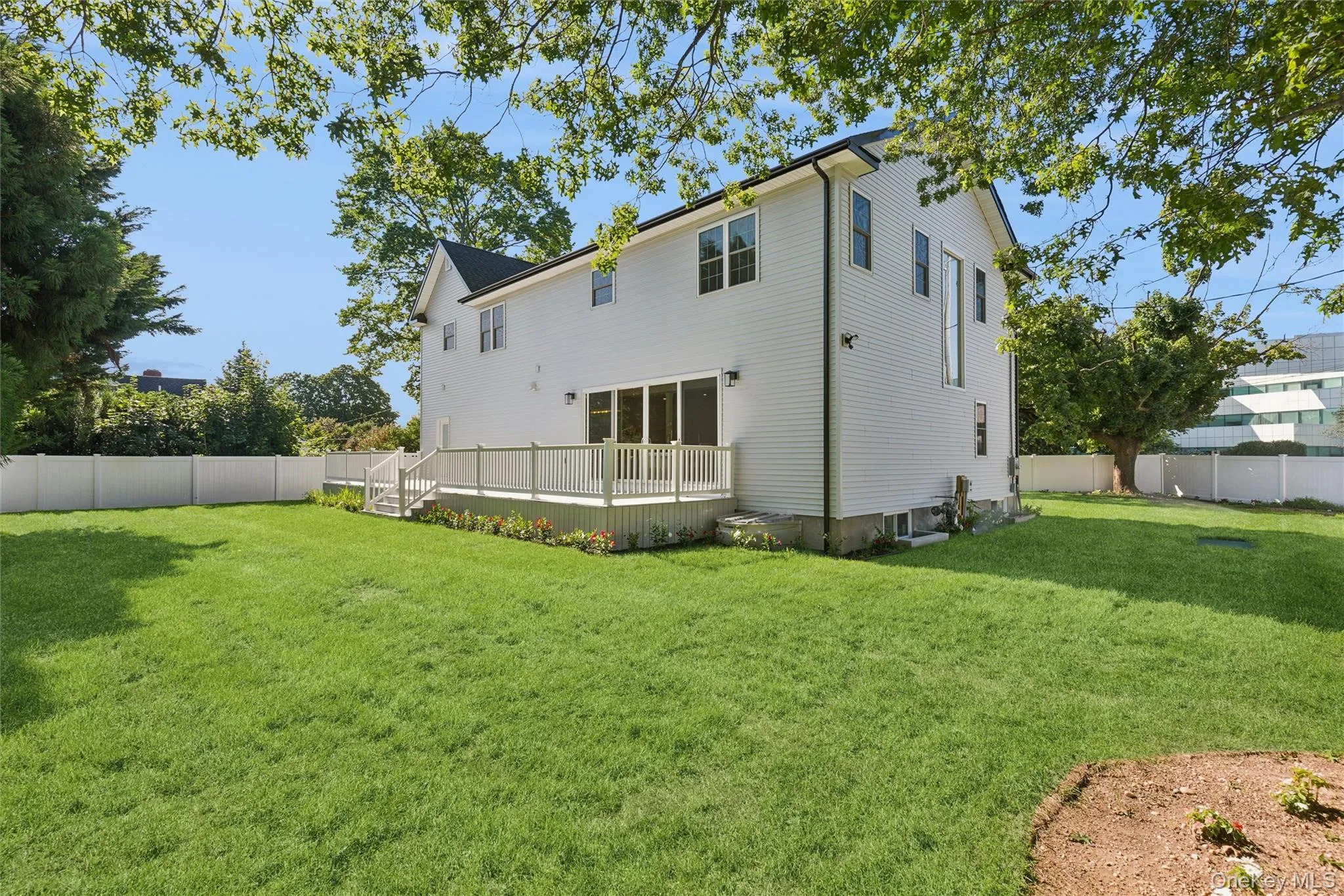 204 Old Country Road, Huntington, NY, 6 Bedrooms Bedrooms, 9 Rooms Rooms,4 BathroomsBathrooms,Residential,For Rent,Old Country,0,1027405 204 Old Country Road, Huntington, NY, 6 Bedrooms Bedrooms, 9 Rooms Rooms,4 BathroomsBathrooms,Residential,For Rent,Old Country,0,1027405