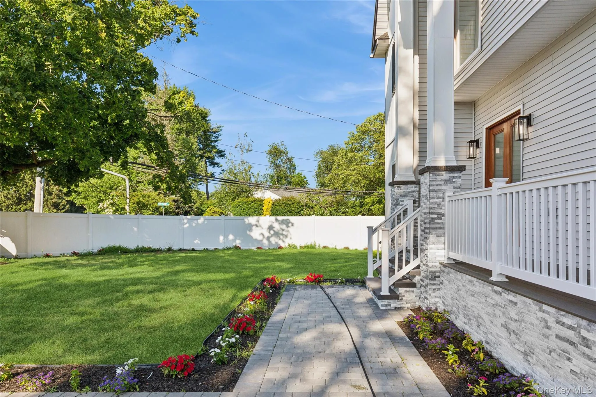 204 Old Country Road, Huntington, NY, 6 Bedrooms Bedrooms, 9 Rooms Rooms,4 BathroomsBathrooms,Residential,For Rent,Old Country,0,1027405 204 Old Country Road, Huntington, NY, 6 Bedrooms Bedrooms, 9 Rooms Rooms,4 BathroomsBathrooms,Residential,For Rent,Old Country,0,1027405