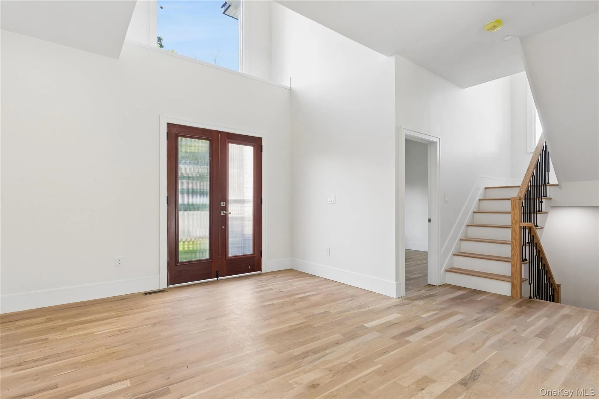204 Old Country Road, Huntington, NY, 6 Bedrooms Bedrooms, 9 Rooms Rooms,4 BathroomsBathrooms,Residential,For Rent,Old Country,0,1027405 204 Old Country Road, Huntington, NY, 6 Bedrooms Bedrooms, 9 Rooms Rooms,4 BathroomsBathrooms,Residential,For Rent,Old Country,0,1027405