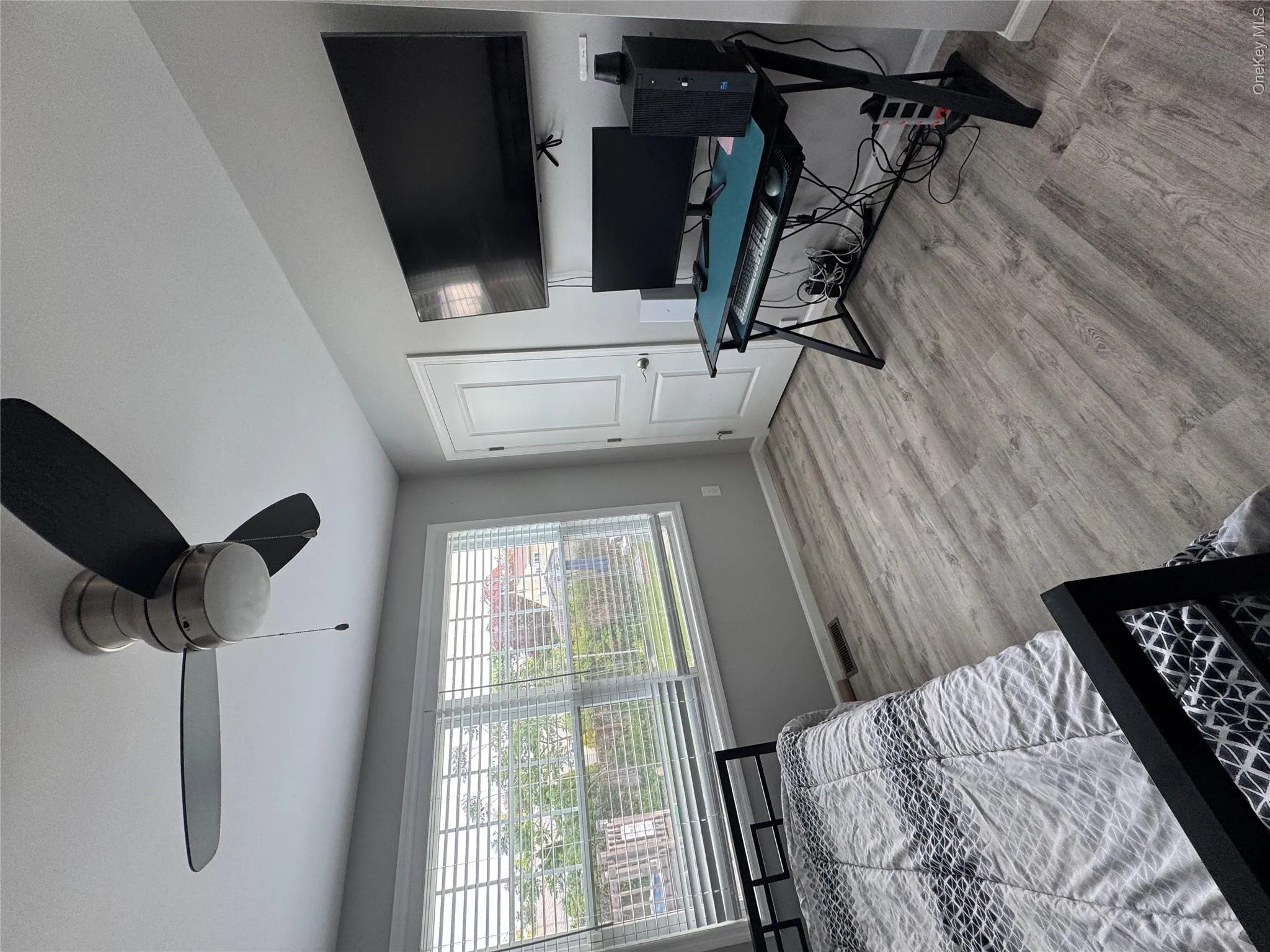 31 Stockton Street, Islip, NY, 3 Bedrooms Bedrooms, 5 Rooms Rooms,2 BathroomsBathrooms,Residential,For Rent,Stockton,0,1027406 31 Stockton Street, Islip, NY, 3 Bedrooms Bedrooms, 5 Rooms Rooms,2 BathroomsBathrooms,Residential,For Rent,Stockton,0,1027406