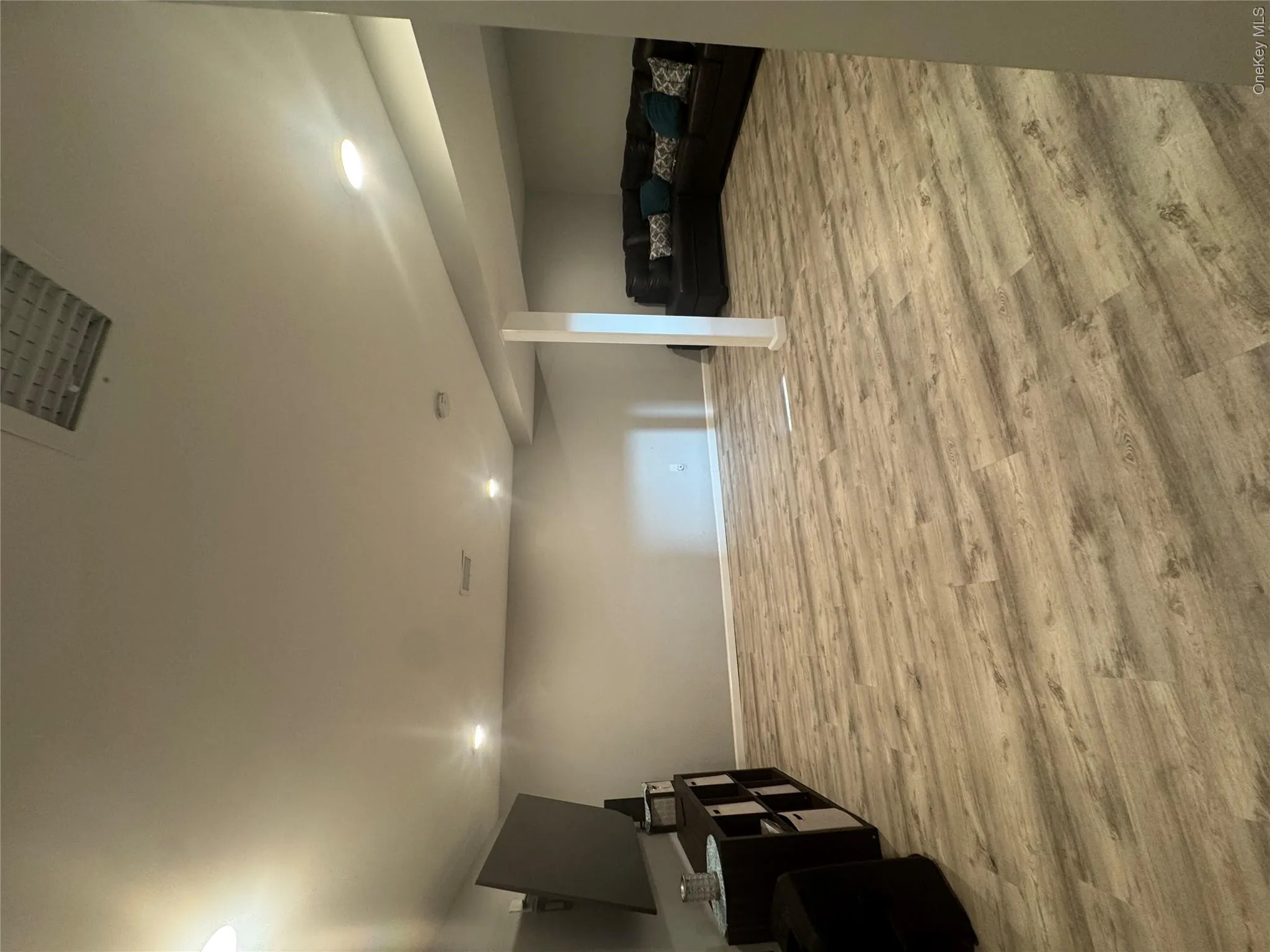31 Stockton Street, Islip, NY, 3 Bedrooms Bedrooms, 5 Rooms Rooms,2 BathroomsBathrooms,Residential,For Rent,Stockton,0,1027406 31 Stockton Street, Islip, NY, 3 Bedrooms Bedrooms, 5 Rooms Rooms,2 BathroomsBathrooms,Residential,For Rent,Stockton,0,1027406
