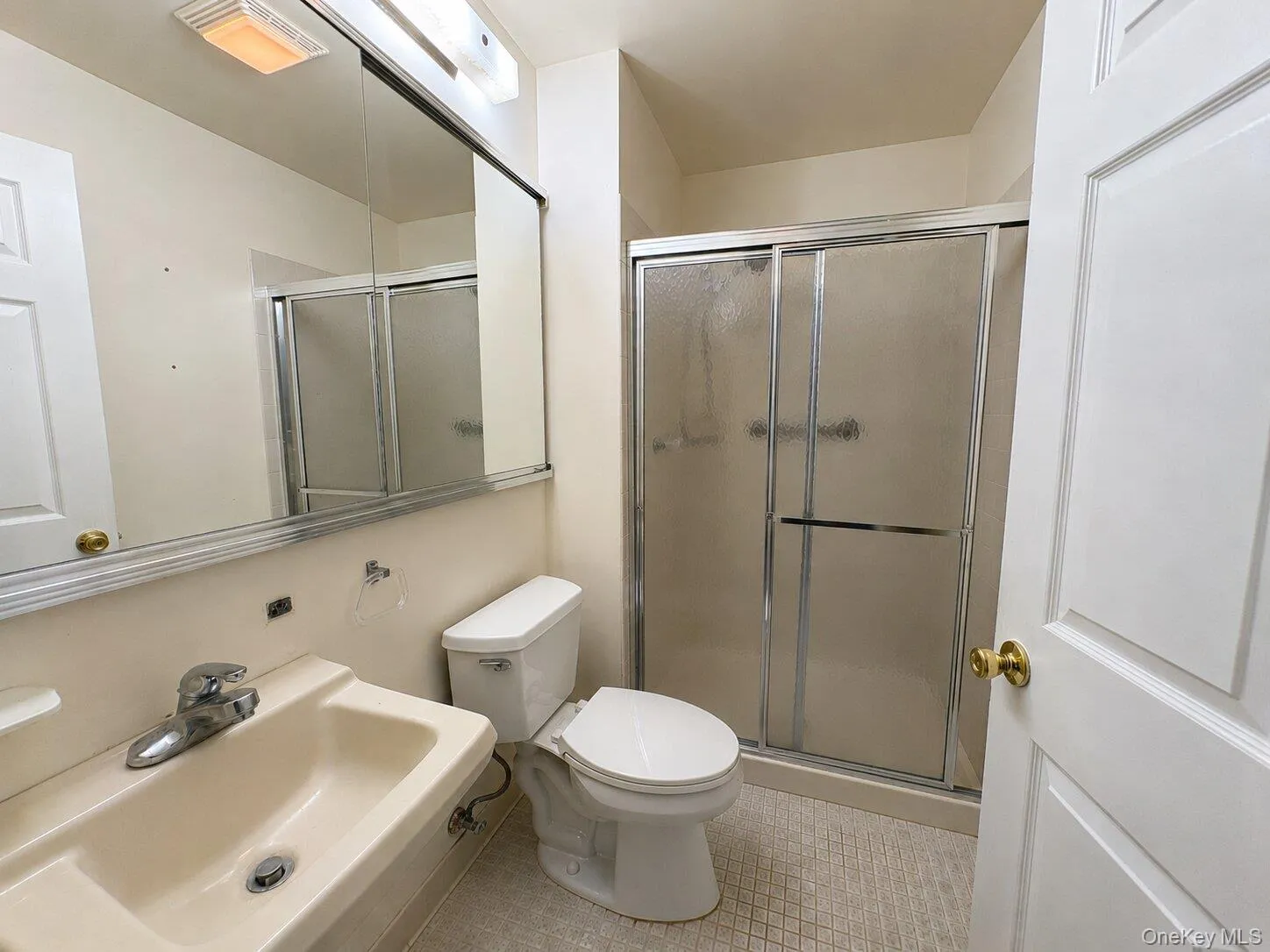 2555 Youngs Avenue, Southold, NY, 2 Bedrooms Bedrooms, 5 Rooms Rooms,2 BathroomsBathrooms,Residential,For Rent,Youngs,0,1027409 2555 Youngs Avenue, Southold, NY, 2 Bedrooms Bedrooms, 5 Rooms Rooms,2 BathroomsBathrooms,Residential,For Rent,Youngs,0,1027409