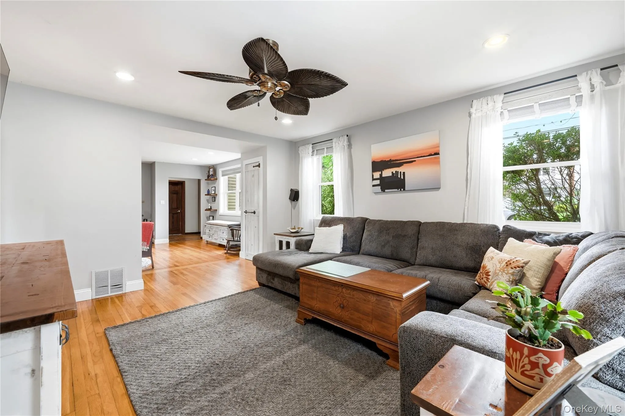 178 New Hampshire Avenue, Oyster Bay, NY, 3 Bedrooms Bedrooms, 6 Rooms Rooms,2 BathroomsBathrooms,Residential,For Rent,New Hampshire,0,1027411 178 New Hampshire Avenue, Oyster Bay, NY, 3 Bedrooms Bedrooms, 6 Rooms Rooms,2 BathroomsBathrooms,Residential,For Rent,New Hampshire,0,1027411