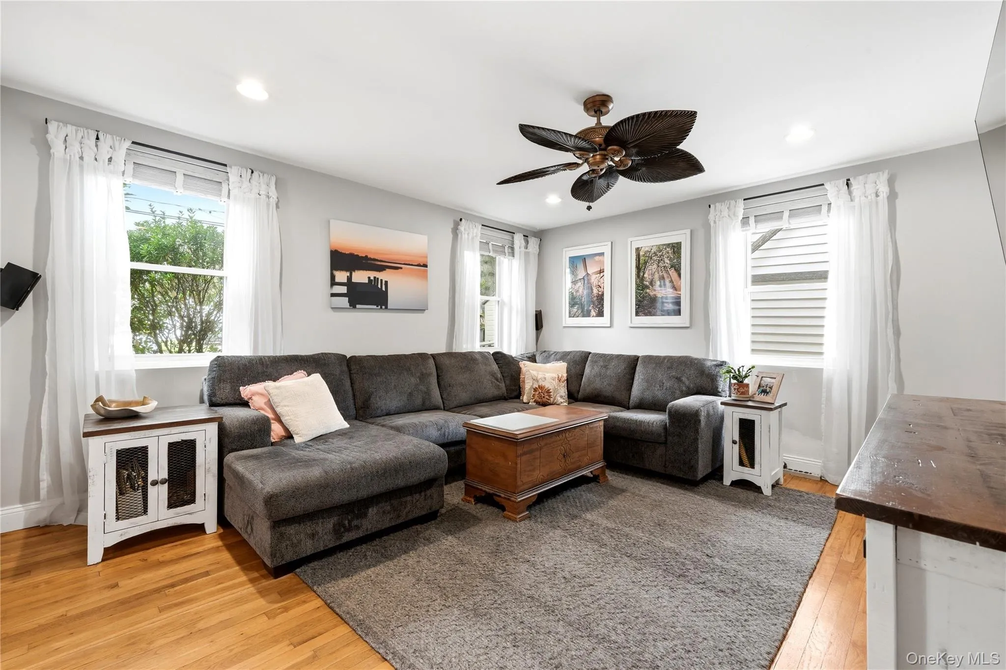 178 New Hampshire Avenue, Oyster Bay, NY, 3 Bedrooms Bedrooms, 6 Rooms Rooms,2 BathroomsBathrooms,Residential,For Rent,New Hampshire,0,1027411 178 New Hampshire Avenue, Oyster Bay, NY, 3 Bedrooms Bedrooms, 6 Rooms Rooms,2 BathroomsBathrooms,Residential,For Rent,New Hampshire,0,1027411