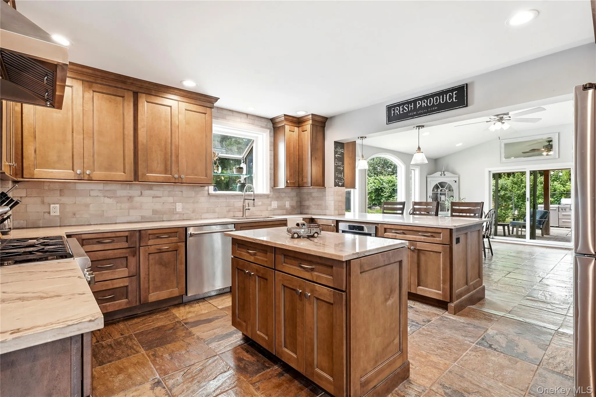 178 New Hampshire Avenue, Oyster Bay, NY, 3 Bedrooms Bedrooms, 6 Rooms Rooms,2 BathroomsBathrooms,Residential,For Rent,New Hampshire,0,1027411 178 New Hampshire Avenue, Oyster Bay, NY, 3 Bedrooms Bedrooms, 6 Rooms Rooms,2 BathroomsBathrooms,Residential,For Rent,New Hampshire,0,1027411
