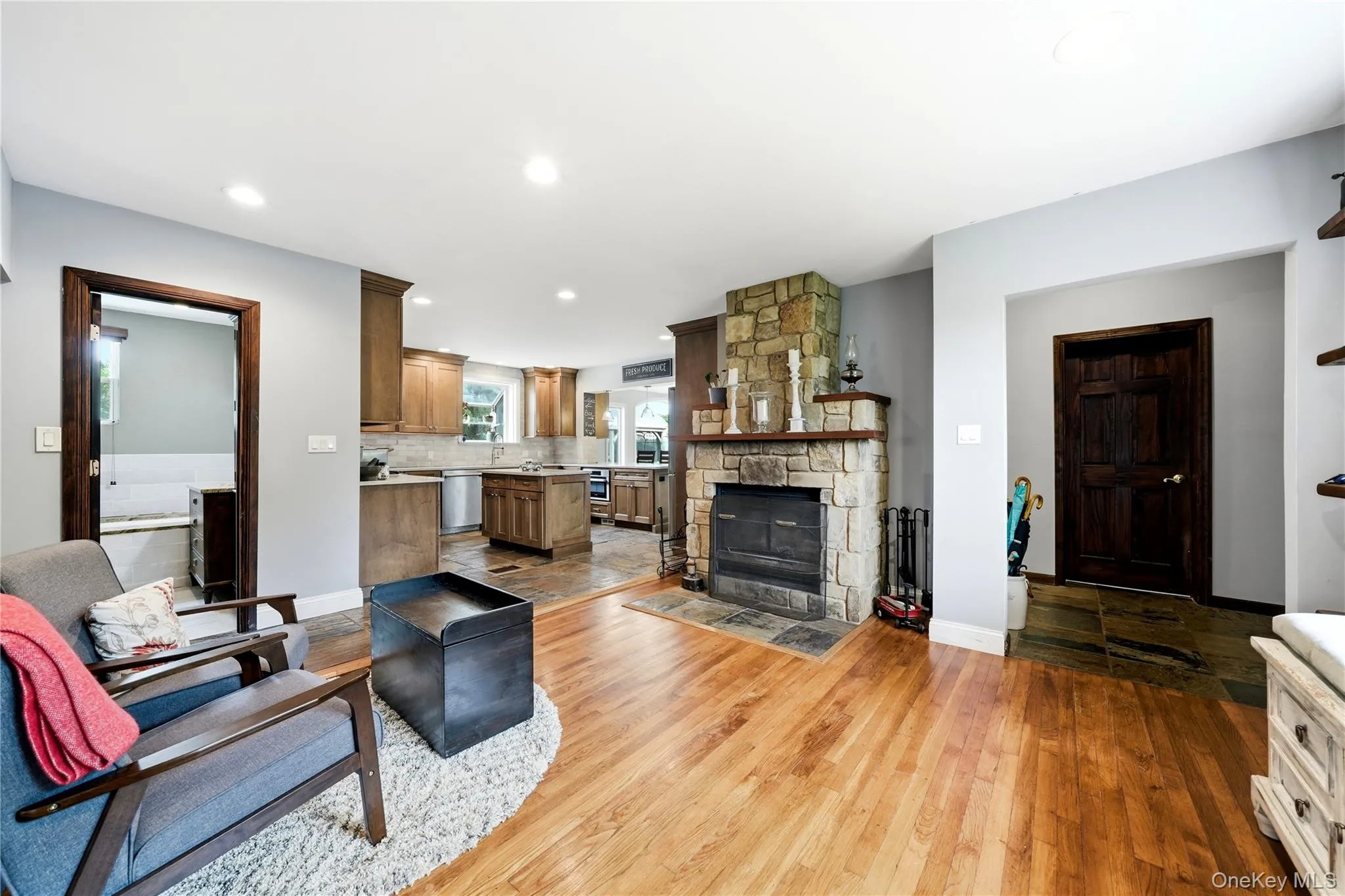 178 New Hampshire Avenue, Oyster Bay, NY, 3 Bedrooms Bedrooms, 6 Rooms Rooms,2 BathroomsBathrooms,Residential,For Rent,New Hampshire,0,1027411 178 New Hampshire Avenue, Oyster Bay, NY, 3 Bedrooms Bedrooms, 6 Rooms Rooms,2 BathroomsBathrooms,Residential,For Rent,New Hampshire,0,1027411