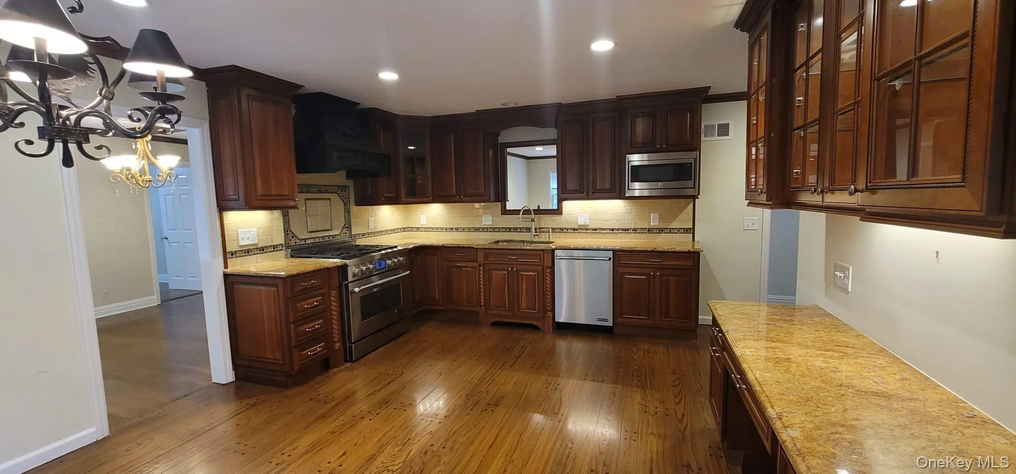 9 Orchard Circle, Ramapo, NY, 4 Bedrooms Bedrooms, 11 Rooms Rooms,3 BathroomsBathrooms,Residential Lease,For Rent,Orchard,0,1027413 9 Orchard Circle, Ramapo, NY, 4 Bedrooms Bedrooms, 11 Rooms Rooms,3 BathroomsBathrooms,Residential Lease,For Rent,Orchard,0,1027413