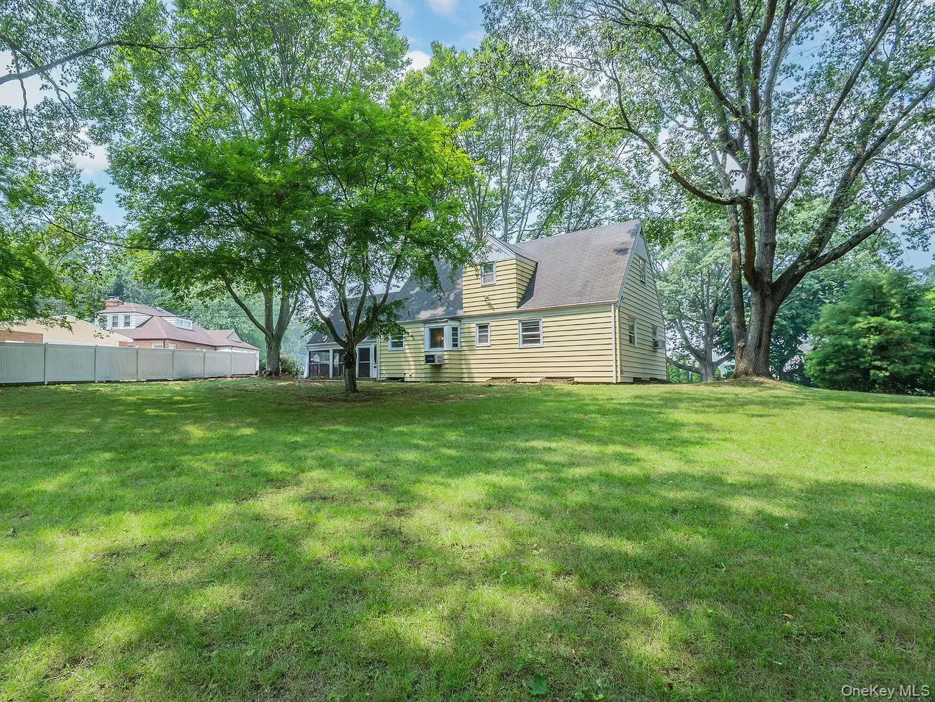 65 Beechwood Drive, Oyster Bay, NY, 4 Bedrooms Bedrooms, 8 Rooms Rooms,2 BathroomsBathrooms,Residential Lease,For Rent,Beechwood,0,1027415 65 Beechwood Drive, Oyster Bay, NY, 4 Bedrooms Bedrooms, 8 Rooms Rooms,2 BathroomsBathrooms,Residential Lease,For Rent,Beechwood,0,1027415