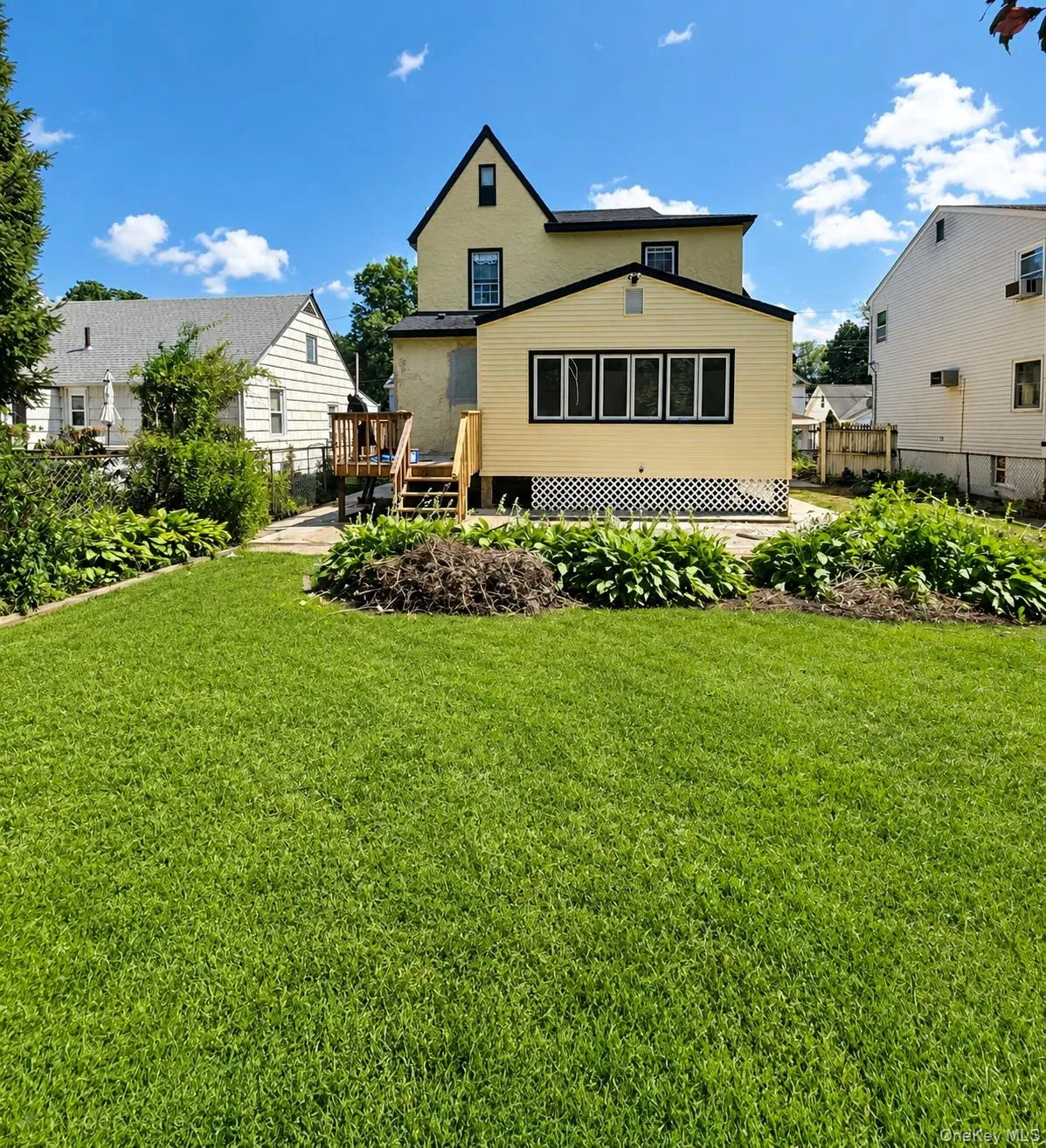 51 Bainton Street, Yonkers, NY, 4 Bedrooms Bedrooms, 10 Rooms Rooms,2 BathroomsBathrooms,Residential,For Rent,Bainton,0,1027424 51 Bainton Street, Yonkers, NY, 4 Bedrooms Bedrooms, 10 Rooms Rooms,2 BathroomsBathrooms,Residential,For Rent,Bainton,0,1027424