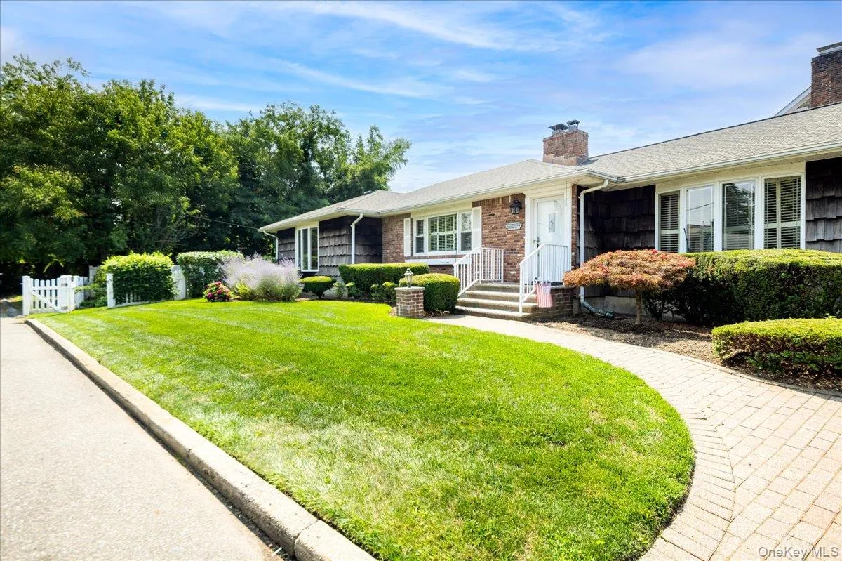 131 Oceanview Road, Hempstead, NY, 3 Bedrooms Bedrooms, 11 Rooms Rooms,2 BathroomsBathrooms,Residential,For Rent,Oceanview,0,1027430 131 Oceanview Road, Hempstead, NY, 3 Bedrooms Bedrooms, 11 Rooms Rooms,2 BathroomsBathrooms,Residential,For Rent,Oceanview,0,1027430