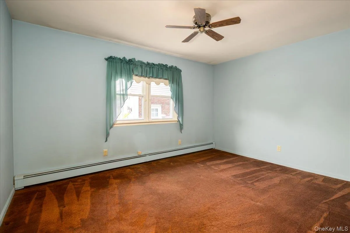 131 Oceanview Road, Hempstead, NY, 3 Bedrooms Bedrooms, 11 Rooms Rooms,2 BathroomsBathrooms,Residential,For Rent,Oceanview,0,1027430 131 Oceanview Road, Hempstead, NY, 3 Bedrooms Bedrooms, 11 Rooms Rooms,2 BathroomsBathrooms,Residential,For Rent,Oceanview,0,1027430