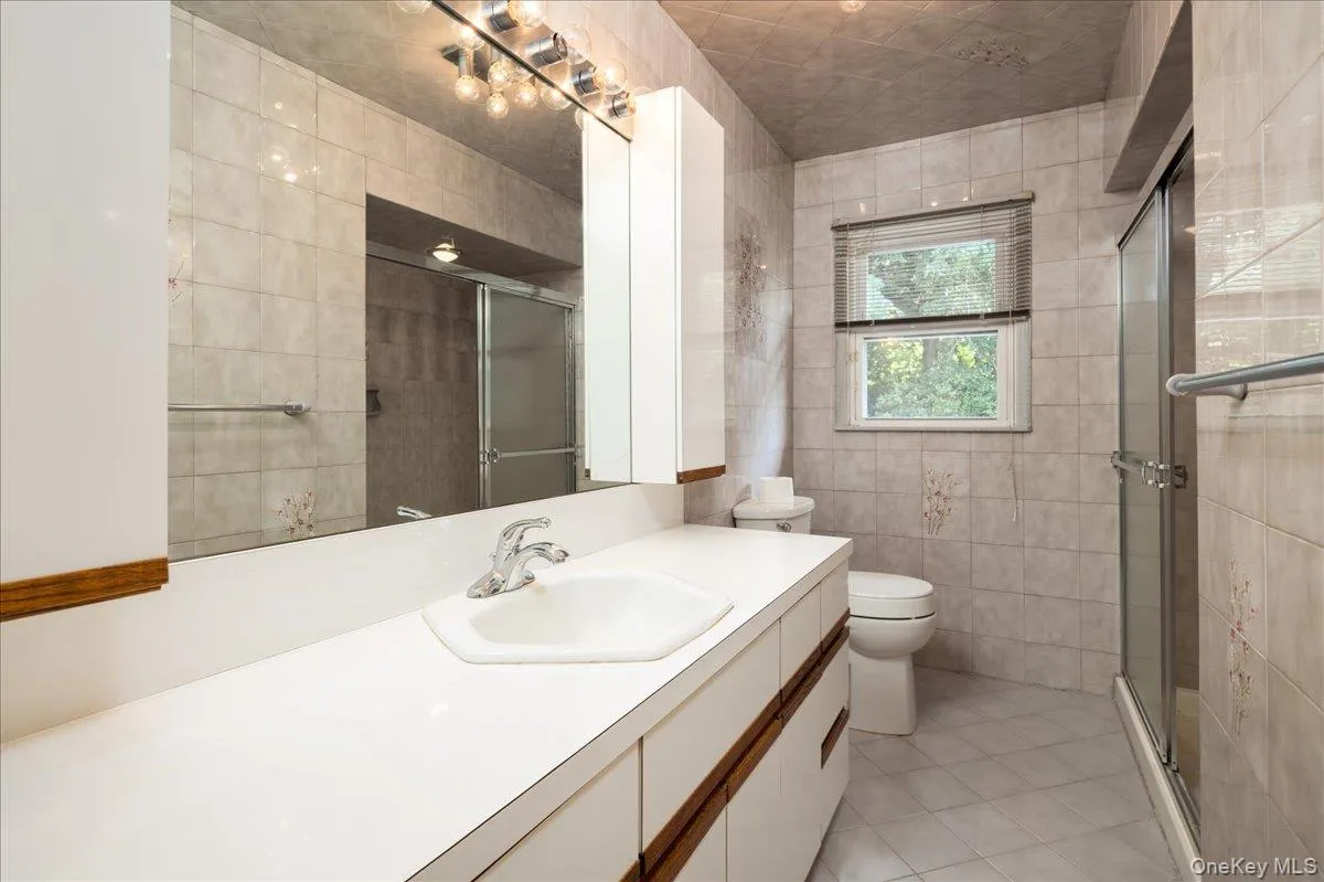 131 Oceanview Road, Hempstead, NY, 3 Bedrooms Bedrooms, 11 Rooms Rooms,2 BathroomsBathrooms,Residential,For Rent,Oceanview,0,1027430 131 Oceanview Road, Hempstead, NY, 3 Bedrooms Bedrooms, 11 Rooms Rooms,2 BathroomsBathrooms,Residential,For Rent,Oceanview,0,1027430