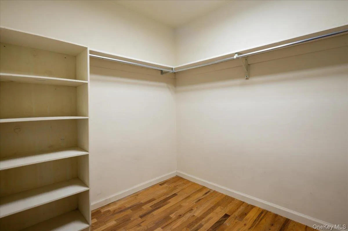 131 Oceanview Road, Hempstead, NY, 3 Bedrooms Bedrooms, 11 Rooms Rooms,2 BathroomsBathrooms,Residential,For Rent,Oceanview,0,1027430 131 Oceanview Road, Hempstead, NY, 3 Bedrooms Bedrooms, 11 Rooms Rooms,2 BathroomsBathrooms,Residential,For Rent,Oceanview,0,1027430