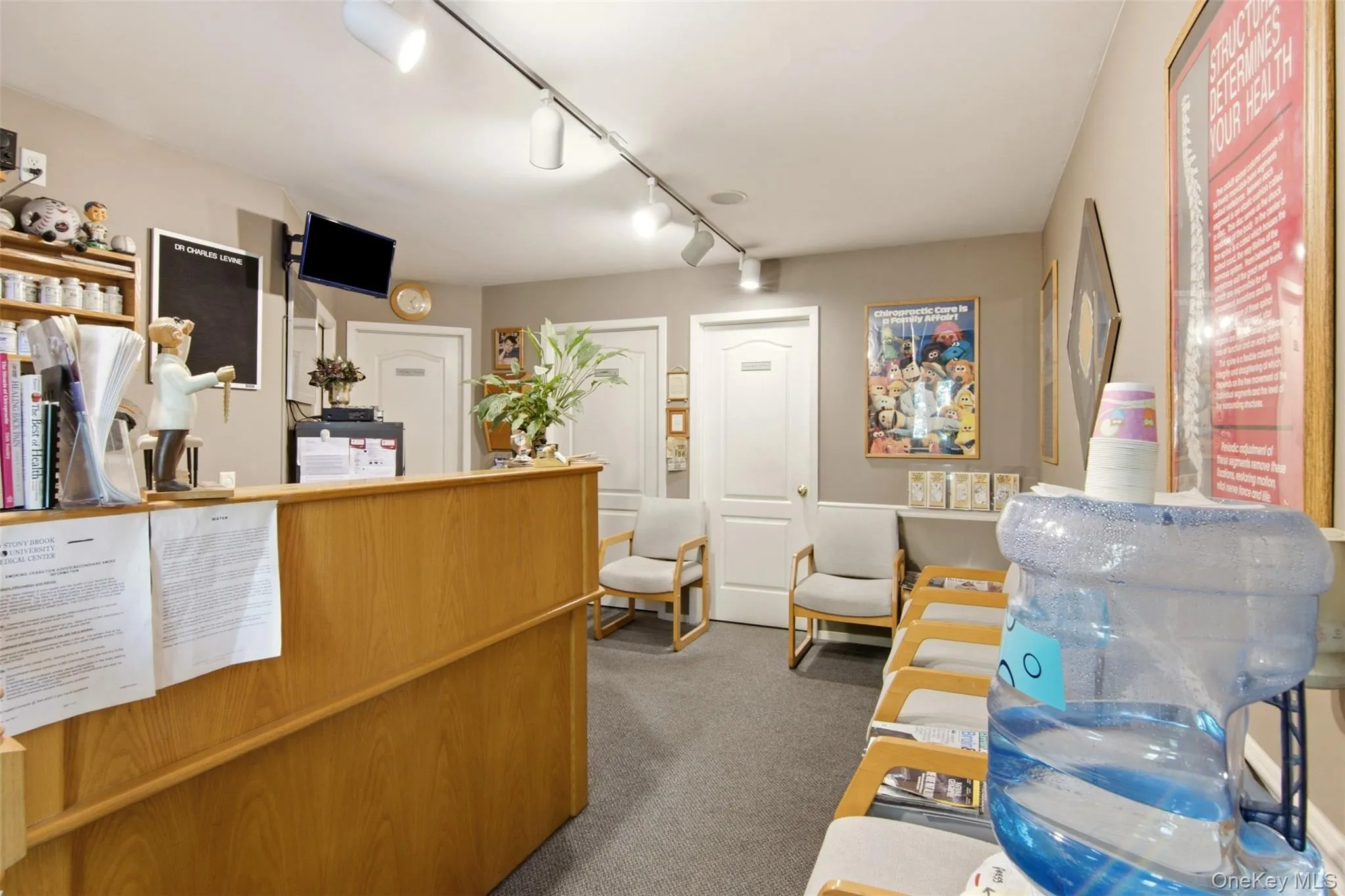 Office waiting room Office waiting room