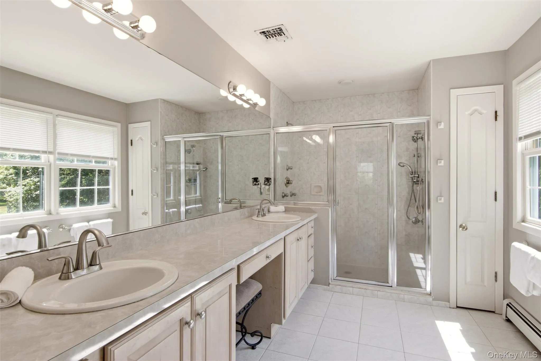 151 Gnarled Hollow Road, Brookhaven, NY, 4 Bedrooms Bedrooms, 12 Rooms Rooms,2 BathroomsBathrooms,Residential,For Rent,Gnarled Hollow,0,1027433 151 Gnarled Hollow Road, Brookhaven, NY, 4 Bedrooms Bedrooms, 12 Rooms Rooms,2 BathroomsBathrooms,Residential,For Rent,Gnarled Hollow,0,1027433