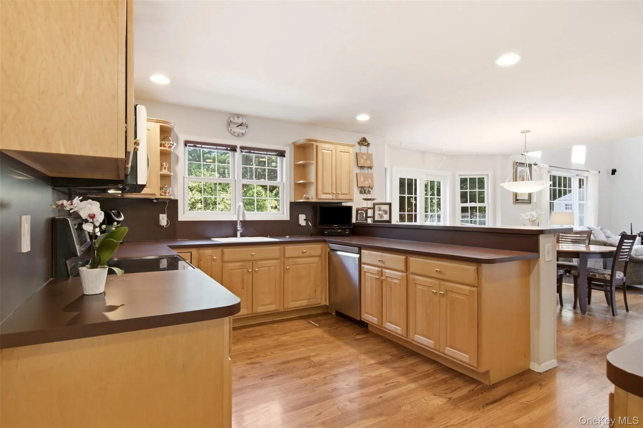 151 Gnarled Hollow Road, Brookhaven, NY, 4 Bedrooms Bedrooms, 12 Rooms Rooms,2 BathroomsBathrooms,Residential,For Rent,Gnarled Hollow,0,1027433 151 Gnarled Hollow Road, Brookhaven, NY, 4 Bedrooms Bedrooms, 12 Rooms Rooms,2 BathroomsBathrooms,Residential,For Rent,Gnarled Hollow,0,1027433