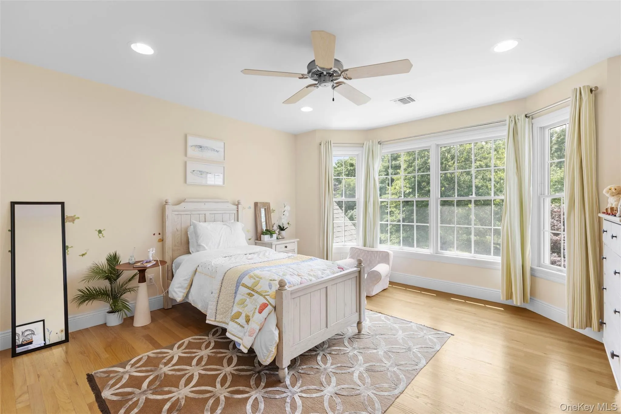 90 Caiola Court, Southold, NY, 4 Bedrooms Bedrooms, 10 Rooms Rooms,3 BathroomsBathrooms,Residential,For Rent,Caiola,0,1027434 90 Caiola Court, Southold, NY, 4 Bedrooms Bedrooms, 10 Rooms Rooms,3 BathroomsBathrooms,Residential,For Rent,Caiola,0,1027434