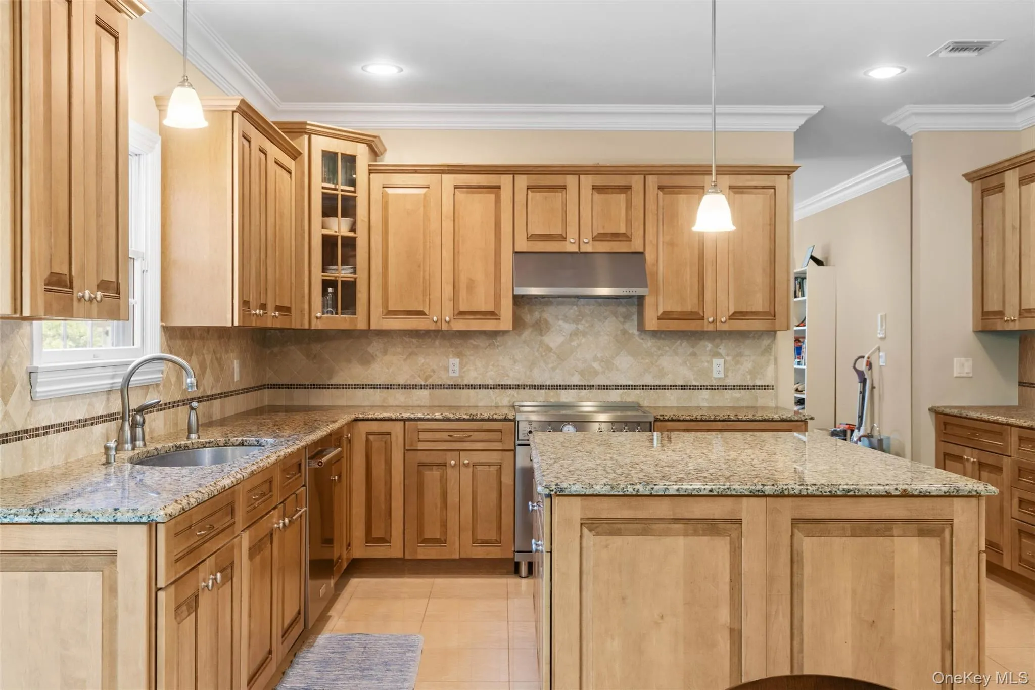 90 Caiola Court, Southold, NY, 4 Bedrooms Bedrooms, 10 Rooms Rooms,3 BathroomsBathrooms,Residential,For Rent,Caiola,0,1027434 90 Caiola Court, Southold, NY, 4 Bedrooms Bedrooms, 10 Rooms Rooms,3 BathroomsBathrooms,Residential,For Rent,Caiola,0,1027434