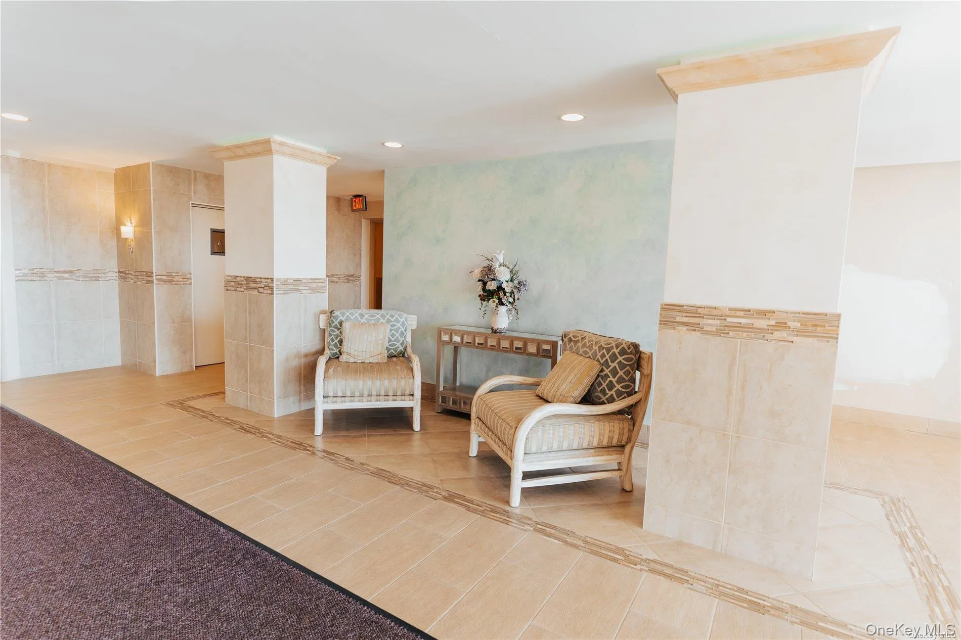 1 East Broadway, Long Beach, NY, 1 Room Rooms,1 BathroomBathrooms,Residential Lease,For Rent,East Broadway,0,1027439 1 East Broadway, Long Beach, NY, 1 Room Rooms,1 BathroomBathrooms,Residential Lease,For Rent,East Broadway,0,1027439