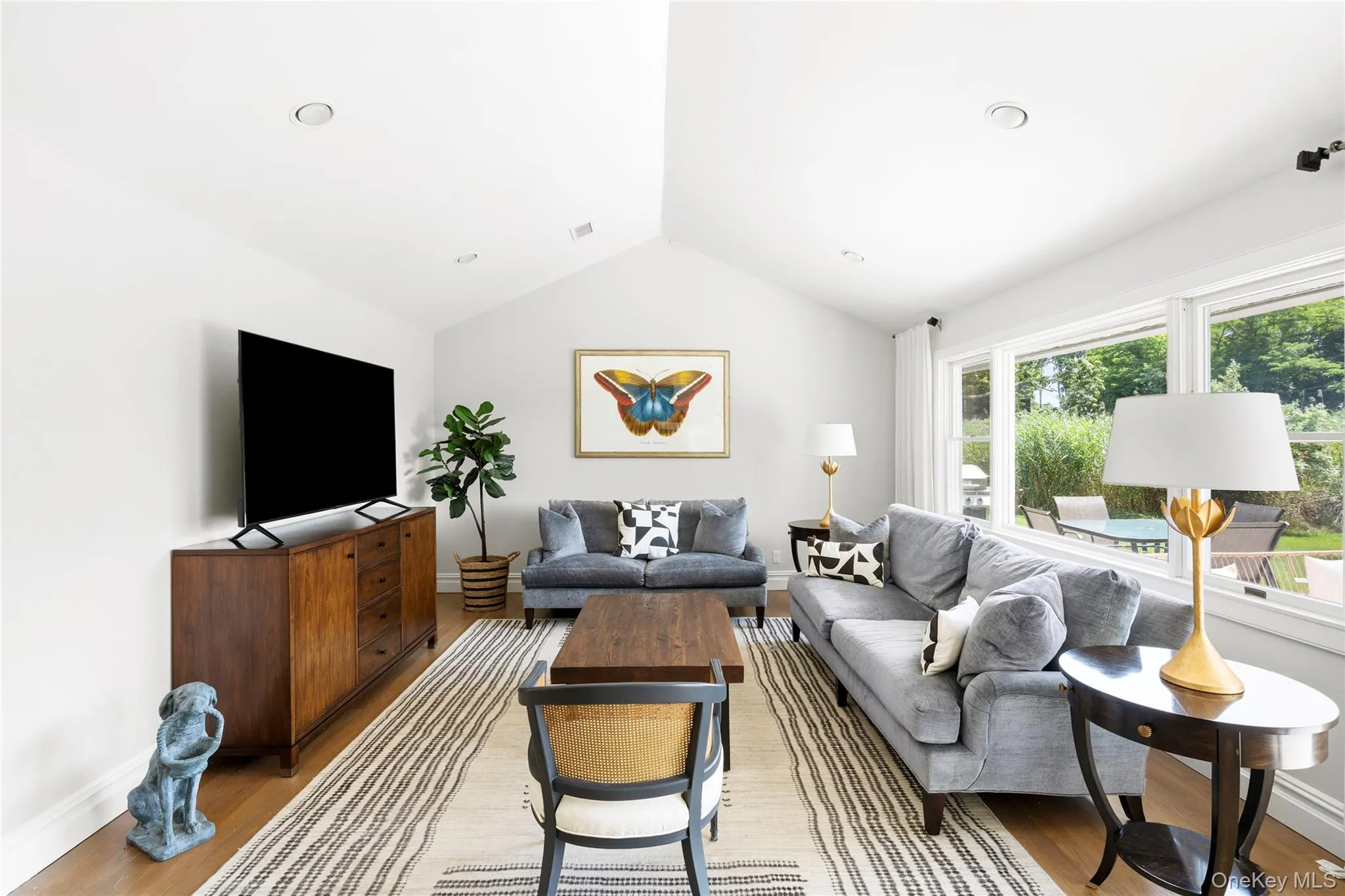 31B Club Lane, Southampton, NY, 4 Bedrooms Bedrooms, 8 Rooms Rooms,3 BathroomsBathrooms,Residential,For Rent,Club,0,1027440 31B Club Lane, Southampton, NY, 4 Bedrooms Bedrooms, 8 Rooms Rooms,3 BathroomsBathrooms,Residential,For Rent,Club,0,1027440