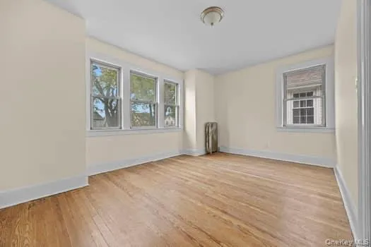 10257 189th Street, New York, NY, 4 Bedrooms Bedrooms, 6 Rooms Rooms,1 BathroomBathrooms,Residential,For Rent,189th,0,1027443 10257 189th Street, New York, NY, 4 Bedrooms Bedrooms, 6 Rooms Rooms,1 BathroomBathrooms,Residential,For Rent,189th,0,1027443