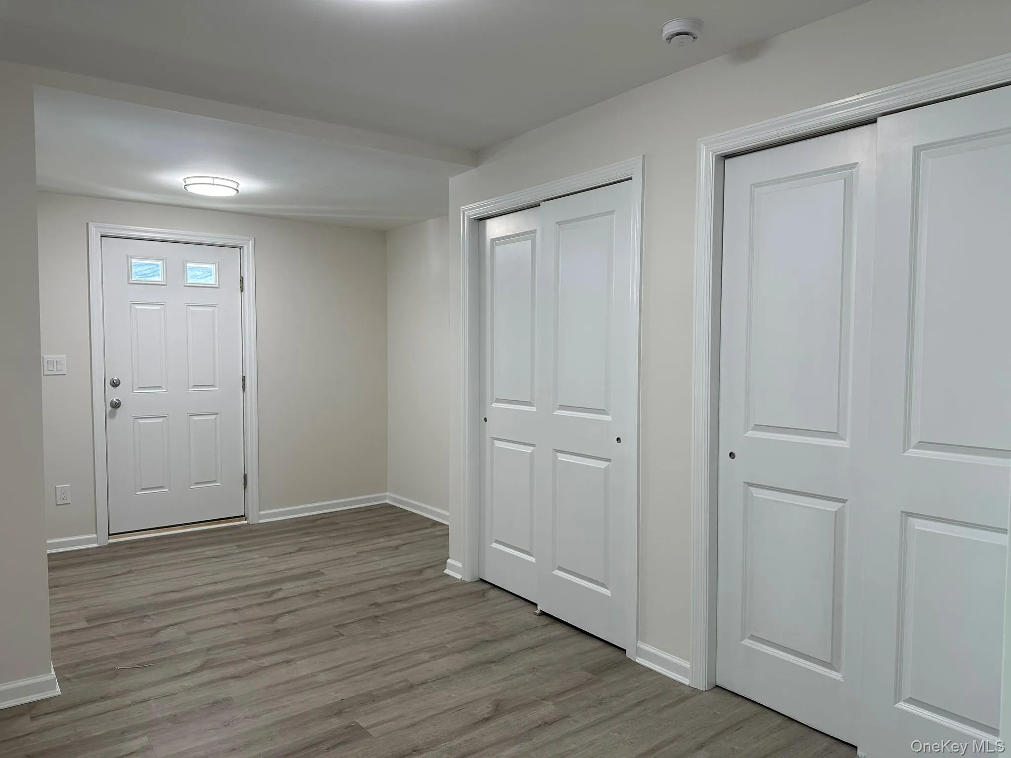 125 Main Street, Smithtown, NY, 7 Bedrooms Bedrooms, 11 Rooms Rooms,5 BathroomsBathrooms,Residential,For Rent,Main,0,1027445 125 Main Street, Smithtown, NY, 7 Bedrooms Bedrooms, 11 Rooms Rooms,5 BathroomsBathrooms,Residential,For Rent,Main,0,1027445