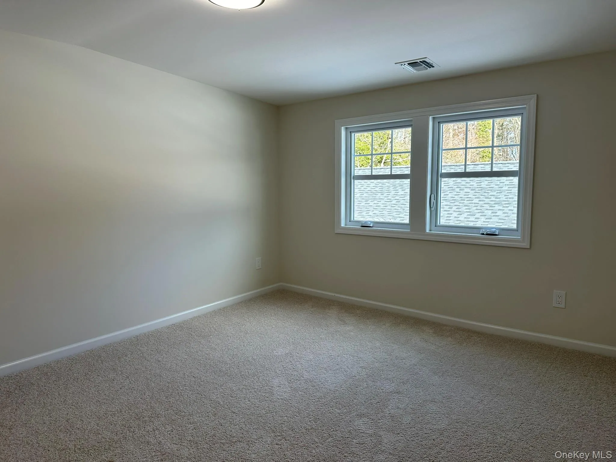 125 Main Street, Smithtown, NY, 7 Bedrooms Bedrooms, 11 Rooms Rooms,5 BathroomsBathrooms,Residential,For Rent,Main,0,1027445 125 Main Street, Smithtown, NY, 7 Bedrooms Bedrooms, 11 Rooms Rooms,5 BathroomsBathrooms,Residential,For Rent,Main,0,1027445