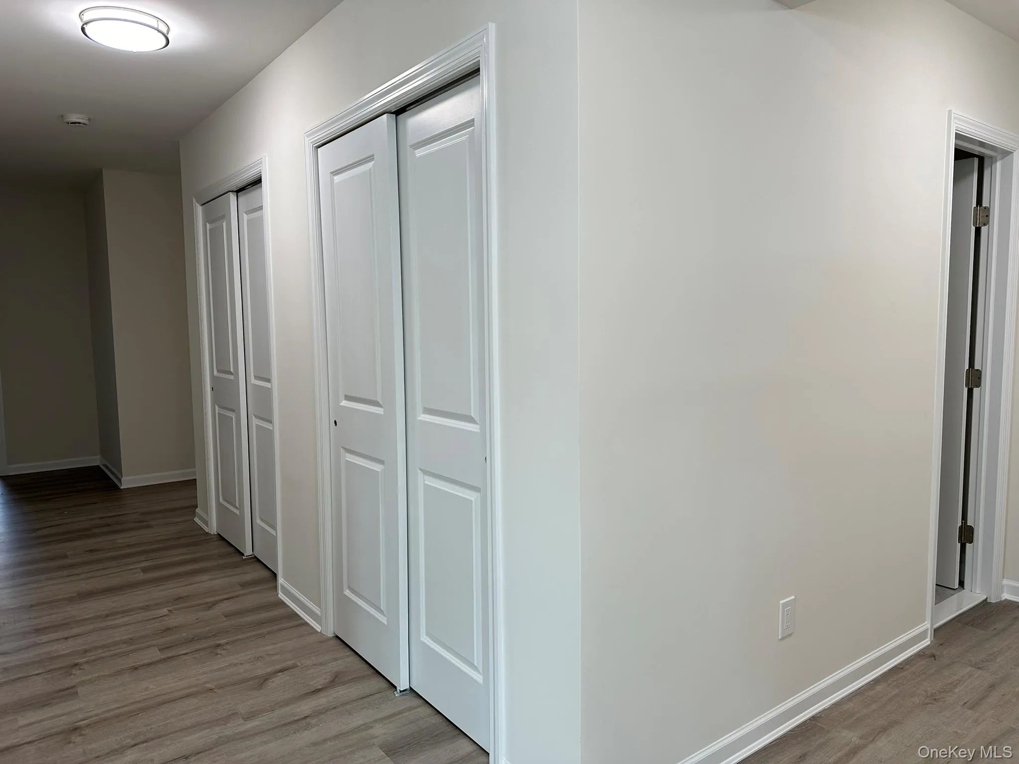 125 Main Street, Smithtown, NY, 7 Bedrooms Bedrooms, 11 Rooms Rooms,5 BathroomsBathrooms,Residential,For Rent,Main,0,1027445 125 Main Street, Smithtown, NY, 7 Bedrooms Bedrooms, 11 Rooms Rooms,5 BathroomsBathrooms,Residential,For Rent,Main,0,1027445