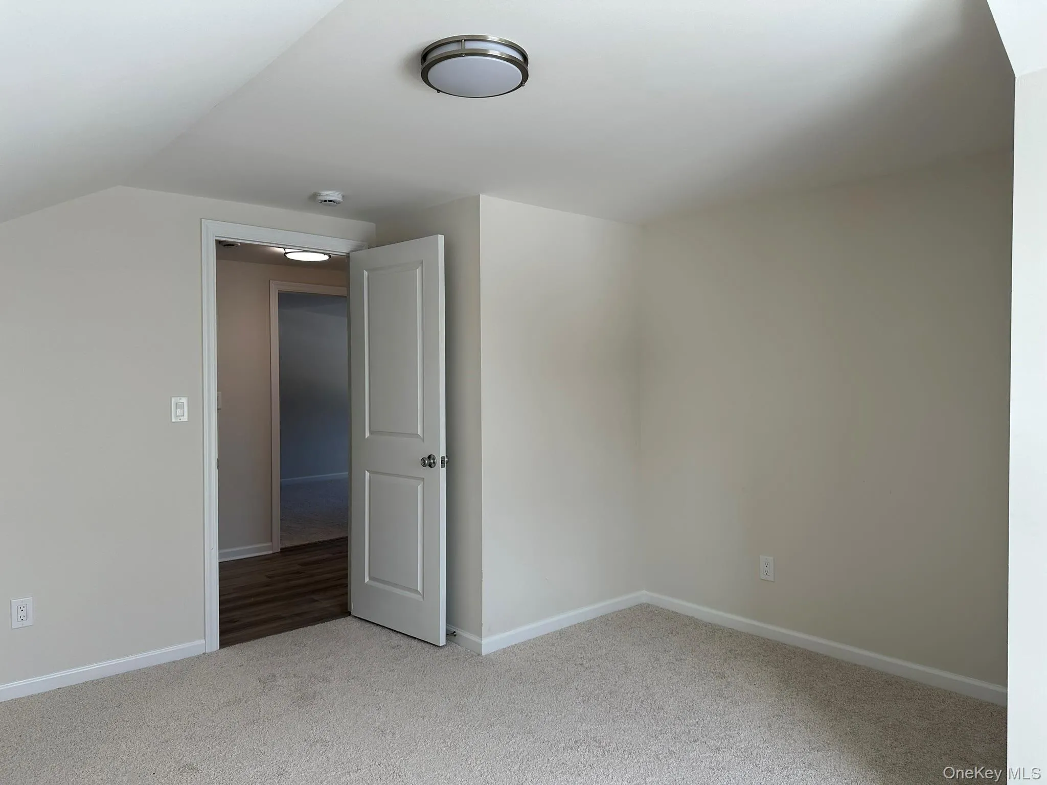 125 Main Street, Smithtown, NY, 7 Bedrooms Bedrooms, 11 Rooms Rooms,5 BathroomsBathrooms,Residential,For Rent,Main,0,1027445 125 Main Street, Smithtown, NY, 7 Bedrooms Bedrooms, 11 Rooms Rooms,5 BathroomsBathrooms,Residential,For Rent,Main,0,1027445