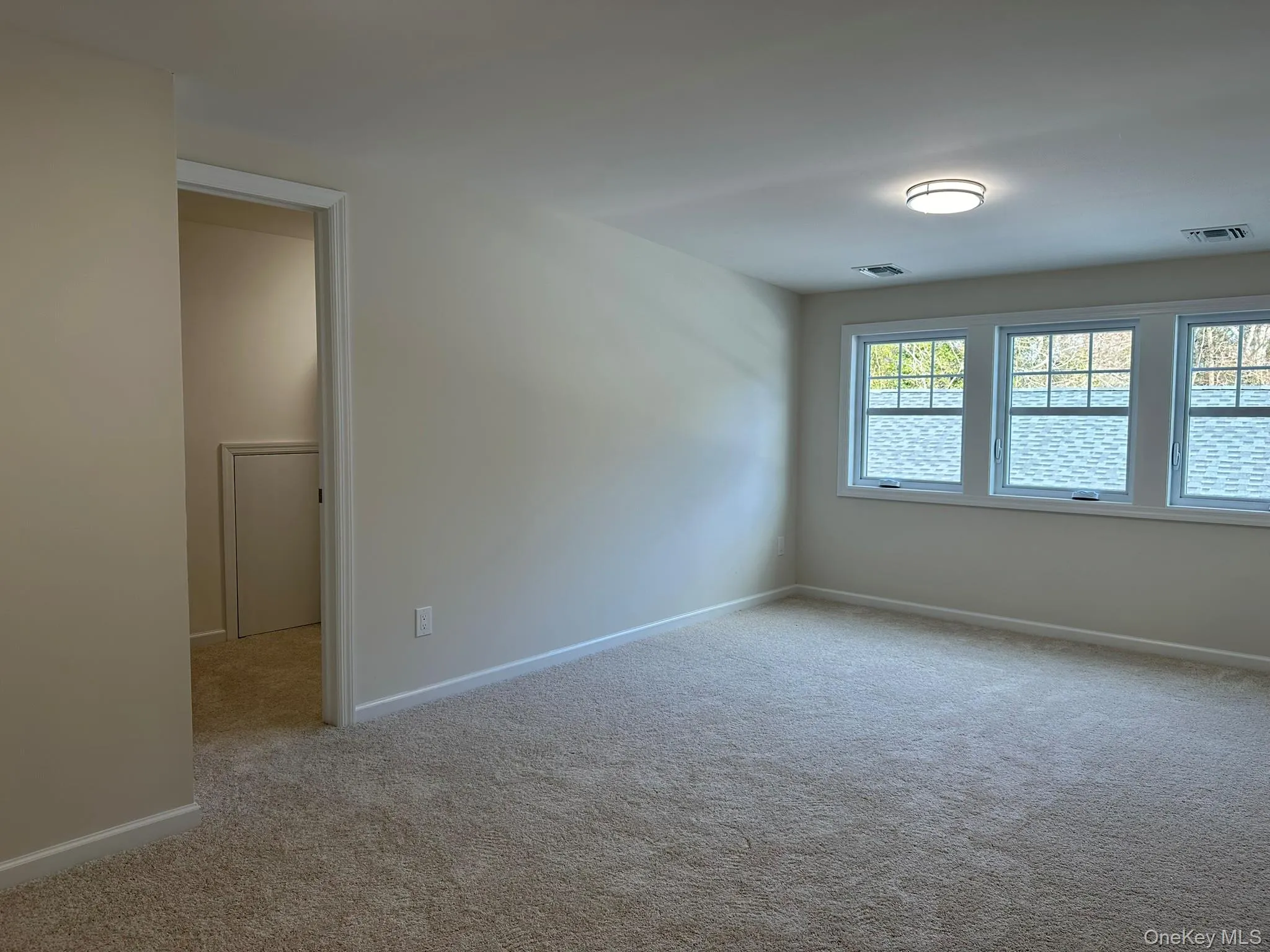 125 Main Street, Smithtown, NY, 7 Bedrooms Bedrooms, 11 Rooms Rooms,5 BathroomsBathrooms,Residential,For Rent,Main,0,1027445 125 Main Street, Smithtown, NY, 7 Bedrooms Bedrooms, 11 Rooms Rooms,5 BathroomsBathrooms,Residential,For Rent,Main,0,1027445