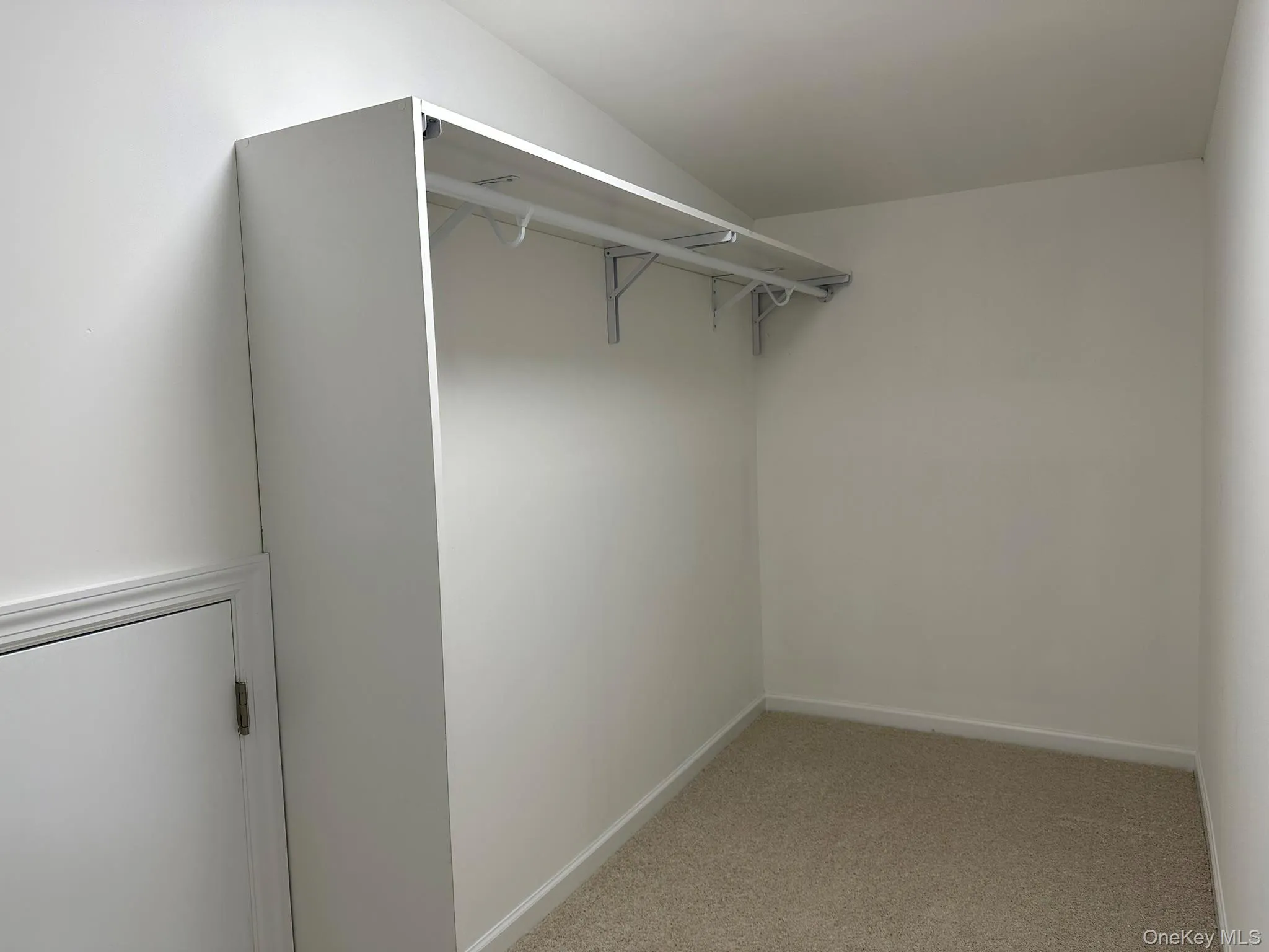125 Main Street, Smithtown, NY, 7 Bedrooms Bedrooms, 11 Rooms Rooms,5 BathroomsBathrooms,Residential,For Rent,Main,0,1027445 125 Main Street, Smithtown, NY, 7 Bedrooms Bedrooms, 11 Rooms Rooms,5 BathroomsBathrooms,Residential,For Rent,Main,0,1027445