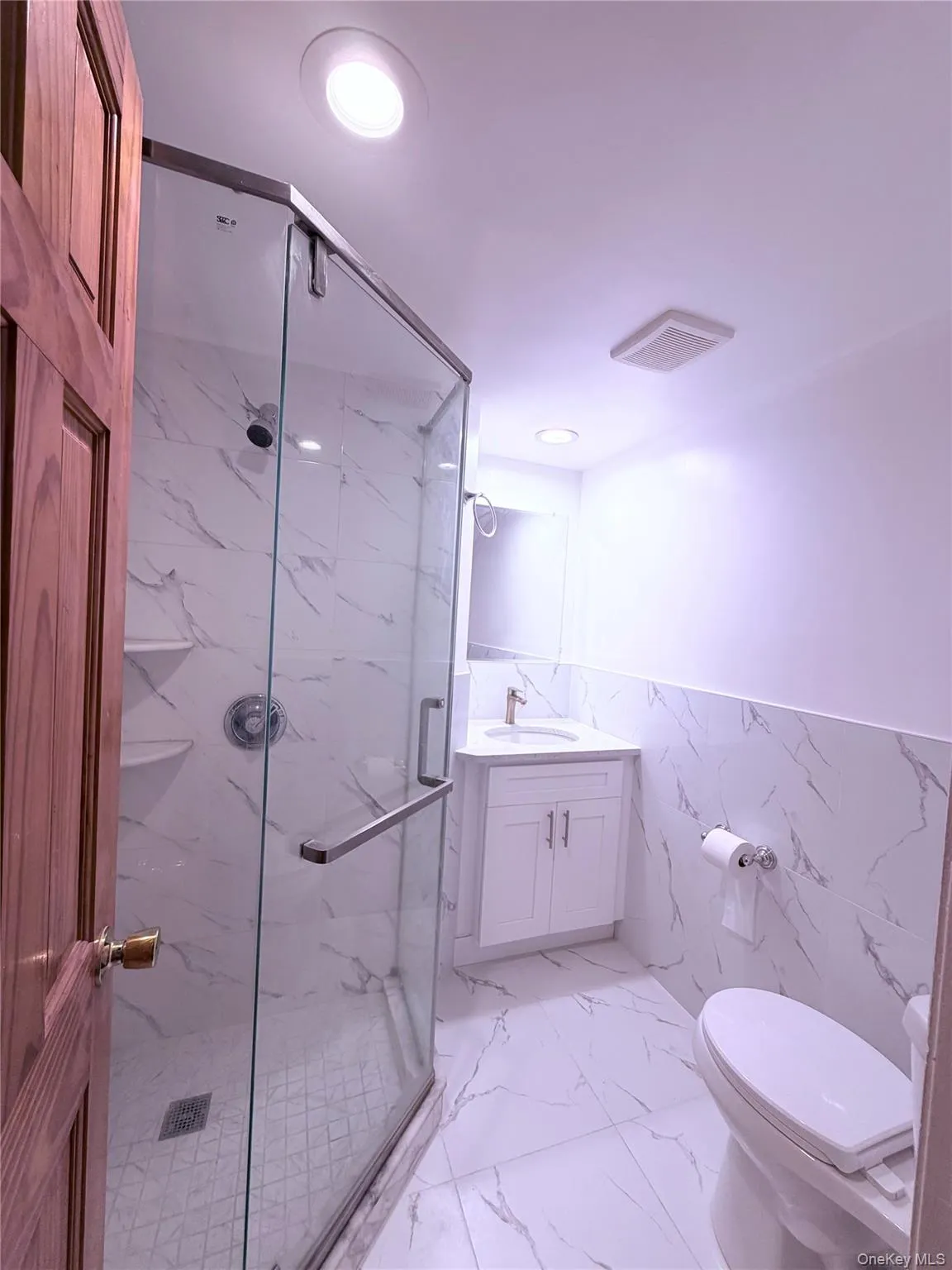 Downstairs Full Bath Downstairs Full Bath
