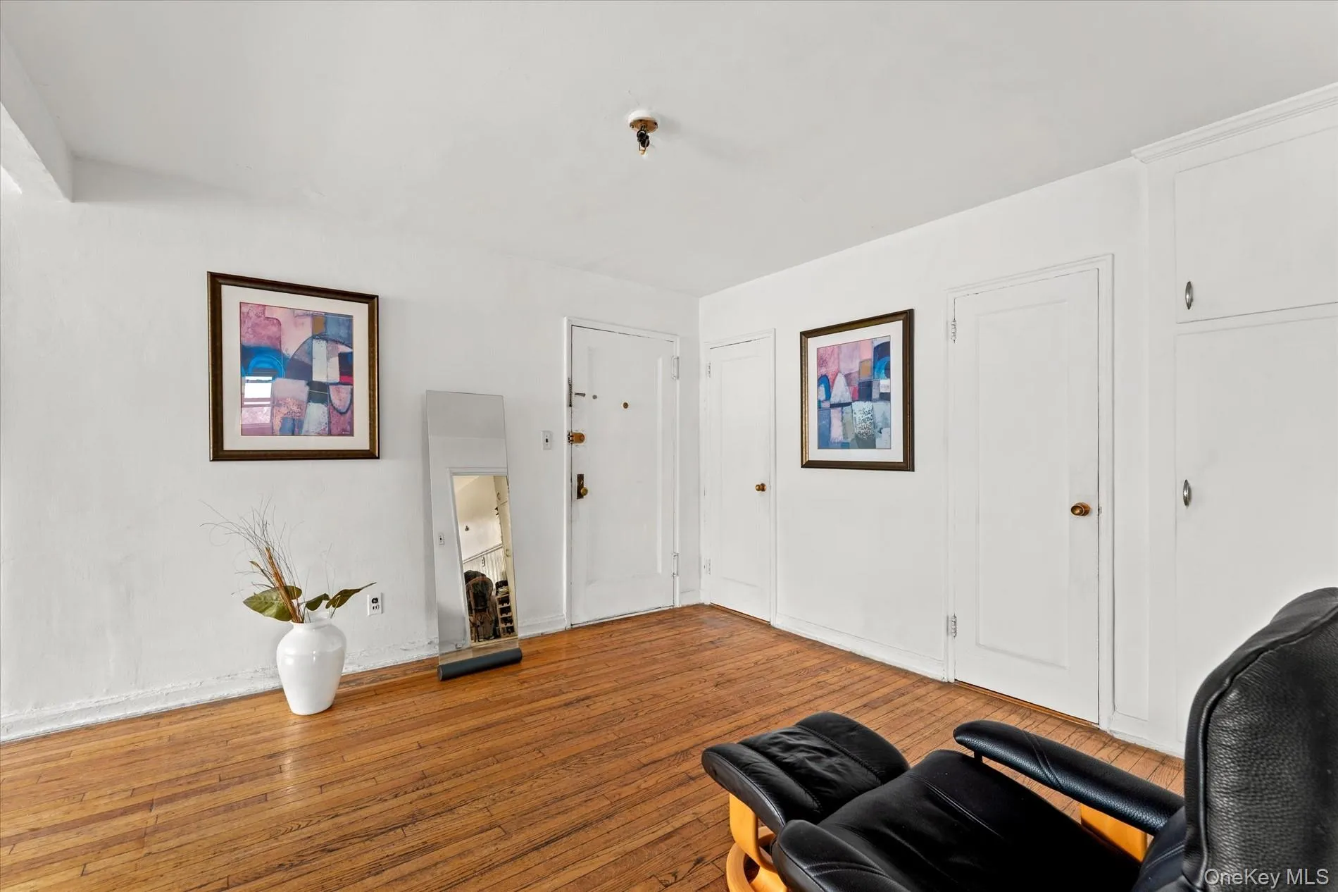 138-29 68th Drive, New York, NY, 1 Bedroom Bedrooms, 3 Rooms Rooms,1 BathroomBathrooms,Residential,For Rent,68th,0,1027455 138-29 68th Drive, New York, NY, 1 Bedroom Bedrooms, 3 Rooms Rooms,1 BathroomBathrooms,Residential,For Rent,68th,0,1027455