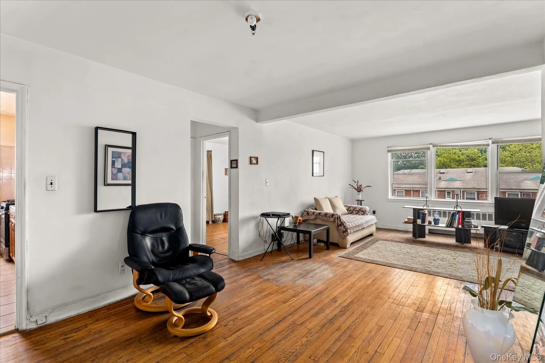 138-29 68th Drive, New York, NY, 1 Bedroom Bedrooms, 3 Rooms Rooms,1 BathroomBathrooms,Residential,For Rent,68th,0,1027455 138-29 68th Drive, New York, NY, 1 Bedroom Bedrooms, 3 Rooms Rooms,1 BathroomBathrooms,Residential,For Rent,68th,0,1027455