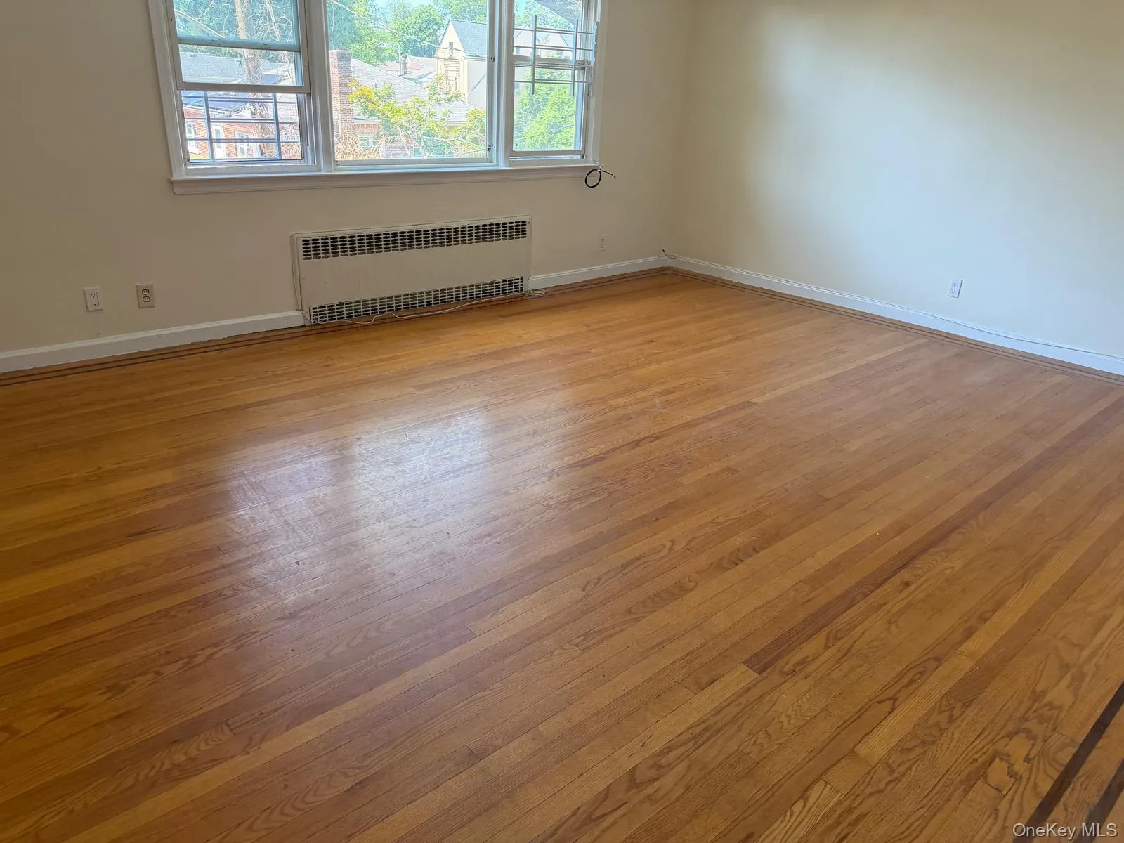 82 Laurel Place, Yonkers, NY, 3 Bedrooms Bedrooms, 6 Rooms Rooms,1 BathroomBathrooms,Residential Lease,For Rent,Laurel,0,1027456 82 Laurel Place, Yonkers, NY, 3 Bedrooms Bedrooms, 6 Rooms Rooms,1 BathroomBathrooms,Residential Lease,For Rent,Laurel,0,1027456