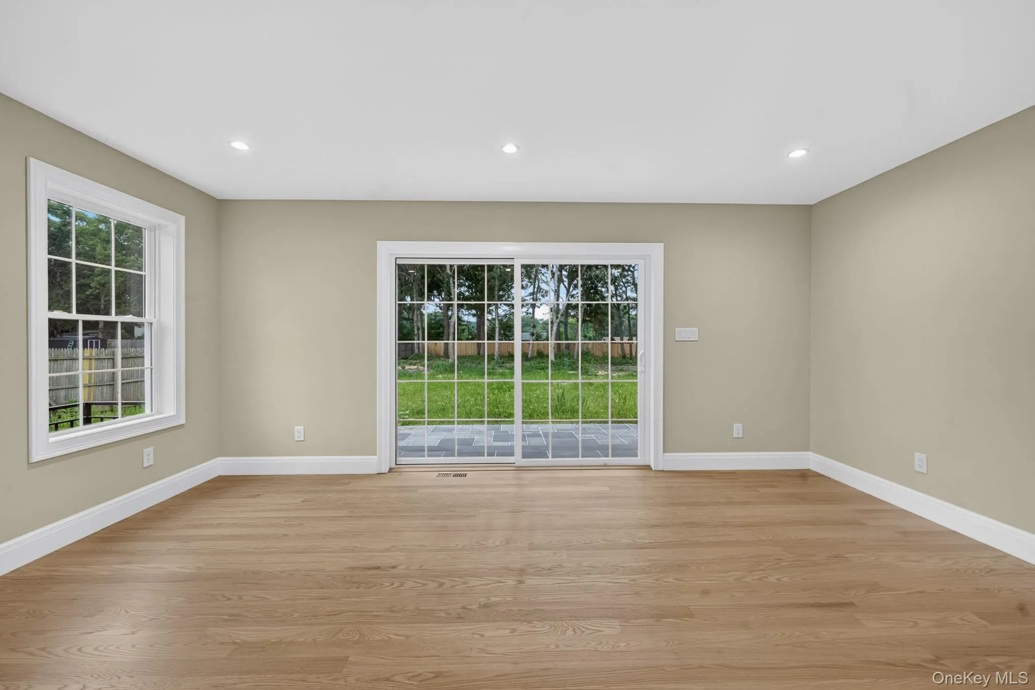 37 Pentmoor Drive, Brookhaven, NY, 4 Bedrooms Bedrooms, 3 Rooms Rooms,3 BathroomsBathrooms,Residential,For Rent,Pentmoor,0,1027464 37 Pentmoor Drive, Brookhaven, NY, 4 Bedrooms Bedrooms, 3 Rooms Rooms,3 BathroomsBathrooms,Residential,For Rent,Pentmoor,0,1027464