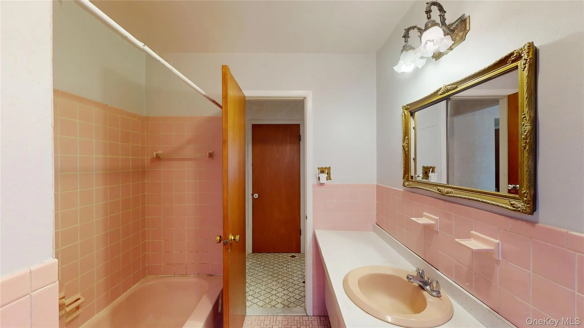 56-51 Oceania Street, New York, NY, 4 Bedrooms Bedrooms, 9 Rooms Rooms,3 BathroomsBathrooms,Residential,For Rent,Oceania,0,1027470 56-51 Oceania Street, New York, NY, 4 Bedrooms Bedrooms, 9 Rooms Rooms,3 BathroomsBathrooms,Residential,For Rent,Oceania,0,1027470