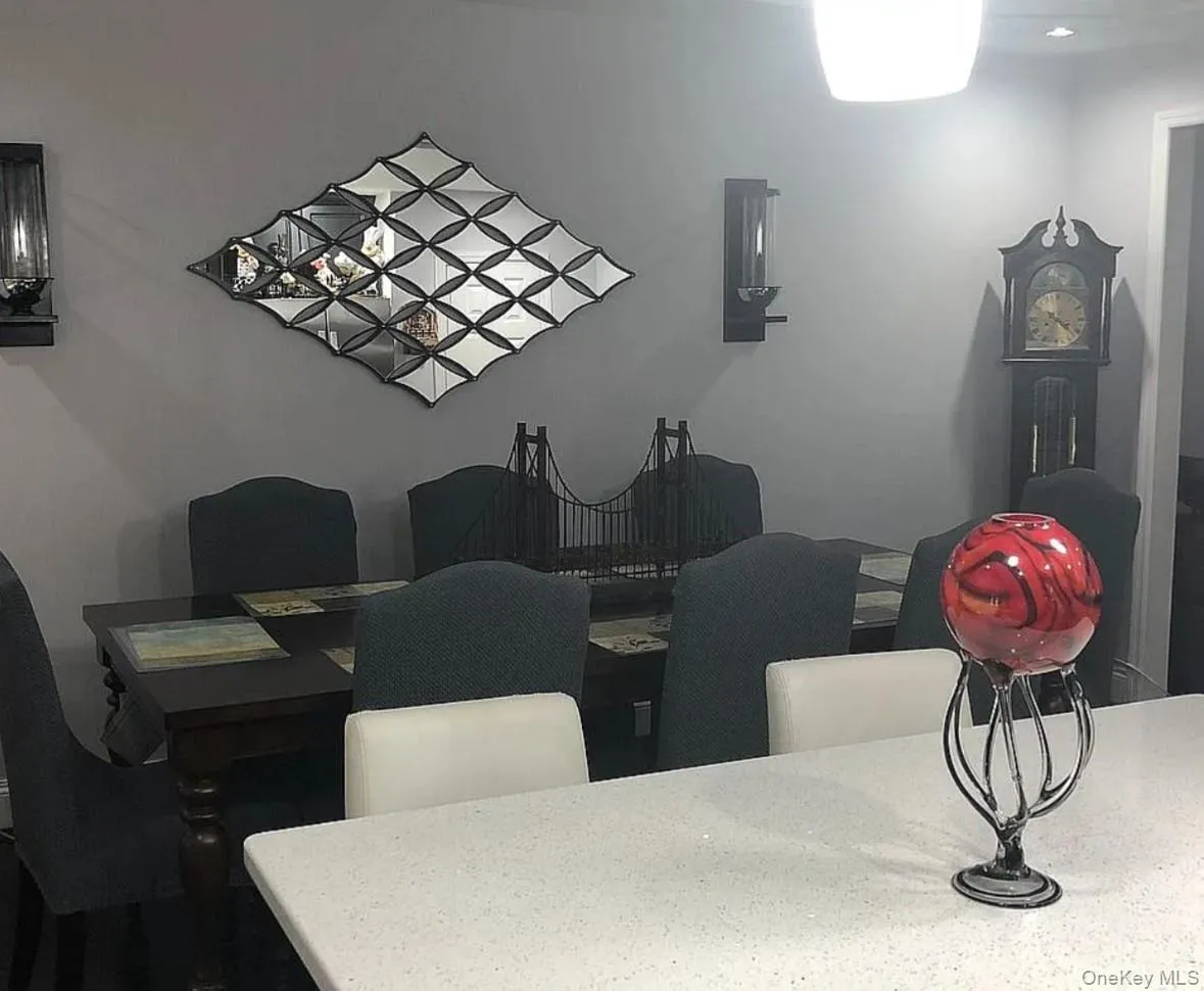177-41 Leslie Road, New York, NY, 3 Bedrooms Bedrooms, 5 Rooms Rooms,3 BathroomsBathrooms,Residential,For Rent,Leslie,0,1027473 177-41 Leslie Road, New York, NY, 3 Bedrooms Bedrooms, 5 Rooms Rooms,3 BathroomsBathrooms,Residential,For Rent,Leslie,0,1027473