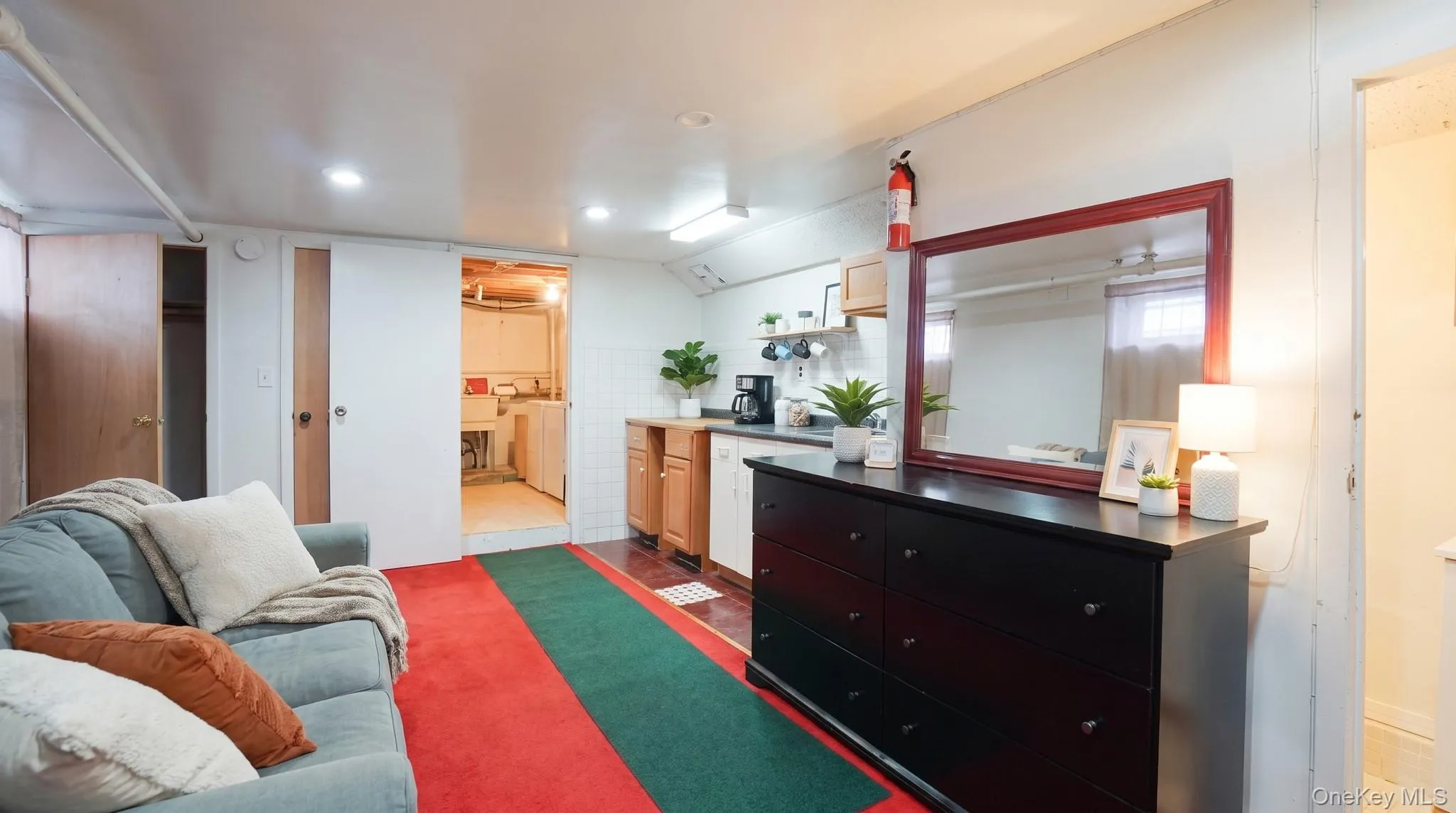 190-27 109th Road, New York, NY, 3 Bedrooms Bedrooms, 12 Rooms Rooms,2 BathroomsBathrooms,Residential,For Rent,109th,0,1027474 190-27 109th Road, New York, NY, 3 Bedrooms Bedrooms, 12 Rooms Rooms,2 BathroomsBathrooms,Residential,For Rent,109th,0,1027474