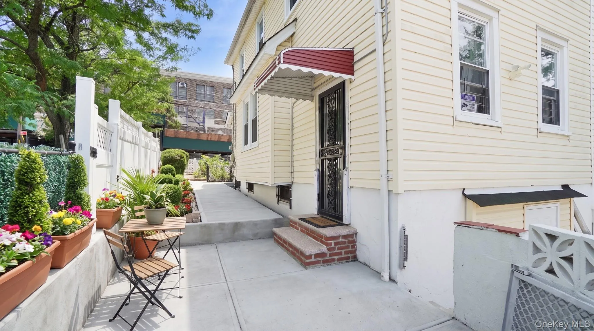 190-27 109th Road, New York, NY, 3 Bedrooms Bedrooms, 12 Rooms Rooms,2 BathroomsBathrooms,Residential,For Rent,109th,0,1027474 190-27 109th Road, New York, NY, 3 Bedrooms Bedrooms, 12 Rooms Rooms,2 BathroomsBathrooms,Residential,For Rent,109th,0,1027474