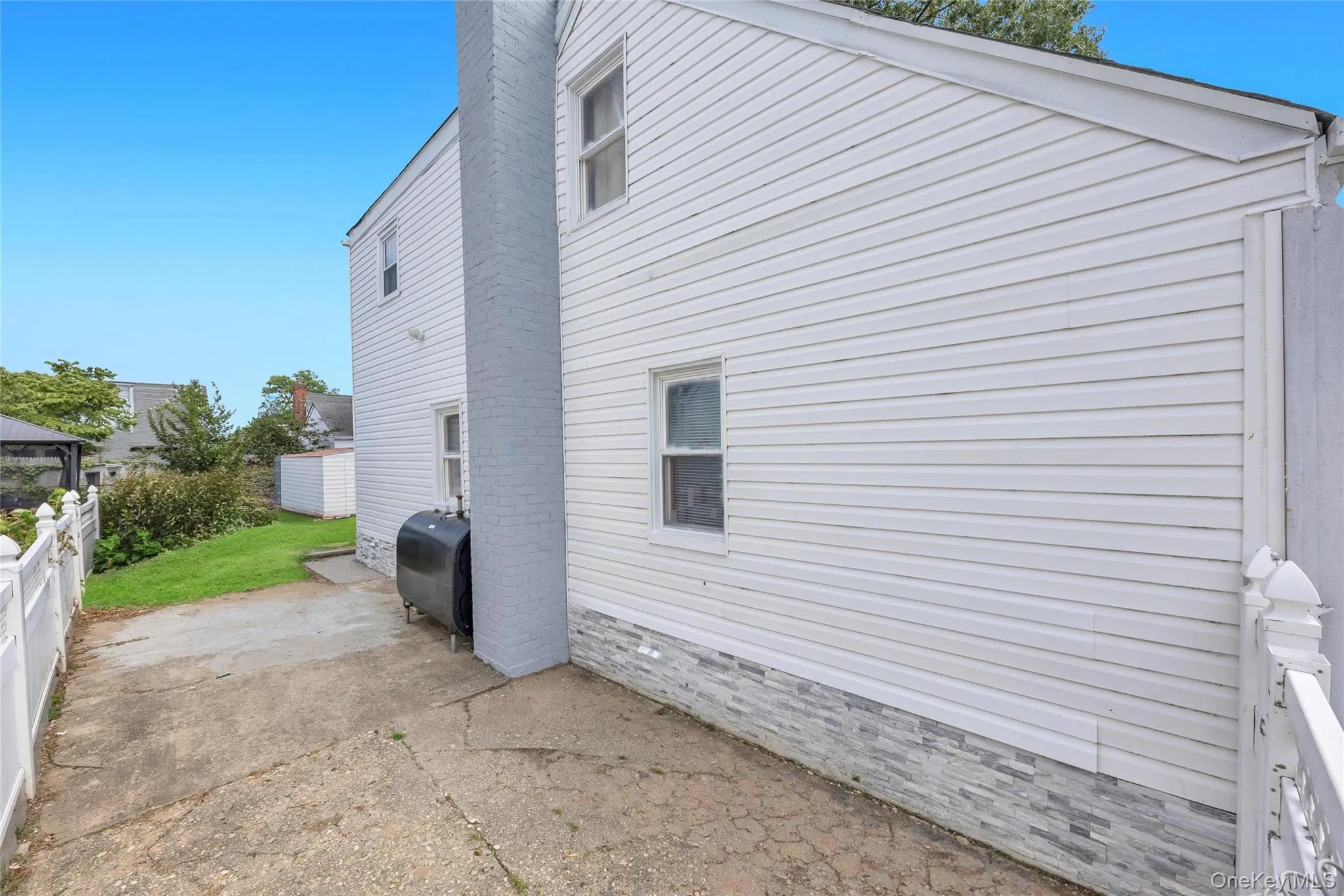 178 Warwick Road, Hempstead, NY, 5 Bedrooms Bedrooms, 7 Rooms Rooms,3 BathroomsBathrooms,Residential,For Rent,Warwick,0,1027481 178 Warwick Road, Hempstead, NY, 5 Bedrooms Bedrooms, 7 Rooms Rooms,3 BathroomsBathrooms,Residential,For Rent,Warwick,0,1027481