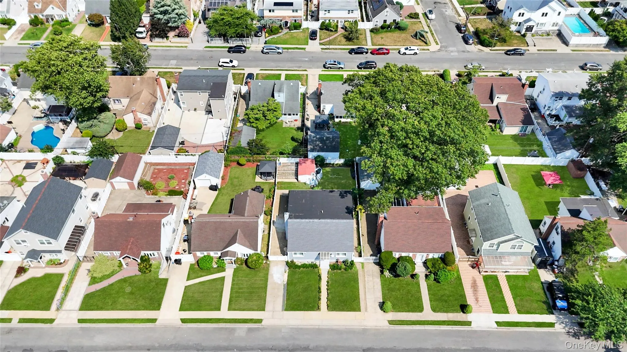 178 Warwick Road, Hempstead, NY, 5 Bedrooms Bedrooms, 7 Rooms Rooms,3 BathroomsBathrooms,Residential,For Rent,Warwick,0,1027481 178 Warwick Road, Hempstead, NY, 5 Bedrooms Bedrooms, 7 Rooms Rooms,3 BathroomsBathrooms,Residential,For Rent,Warwick,0,1027481