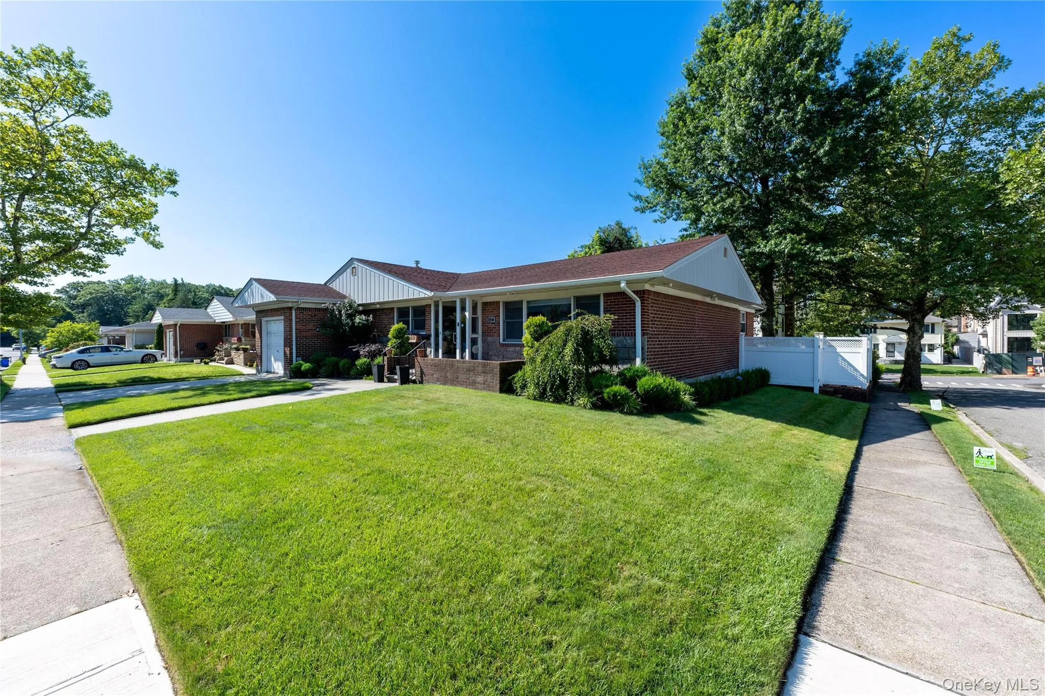 219-04 Stewart Road, New York, NY, 3 Bedrooms Bedrooms, 8 Rooms Rooms,3 BathroomsBathrooms,Residential,For Rent,Stewart,0,1027482 219-04 Stewart Road, New York, NY, 3 Bedrooms Bedrooms, 8 Rooms Rooms,3 BathroomsBathrooms,Residential,For Rent,Stewart,0,1027482