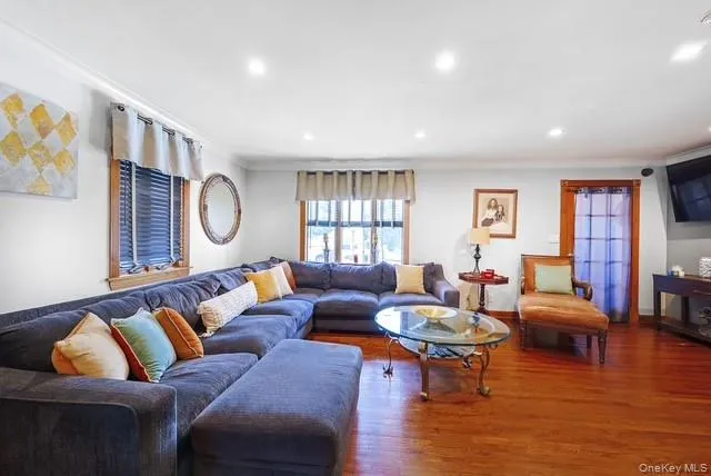 151-46 10th Avenue, New York, NY, 3 Bedrooms Bedrooms, 8 Rooms Rooms,2 BathroomsBathrooms,Residential,For Rent,10th,0,1027483 151-46 10th Avenue, New York, NY, 3 Bedrooms Bedrooms, 8 Rooms Rooms,2 BathroomsBathrooms,Residential,For Rent,10th,0,1027483